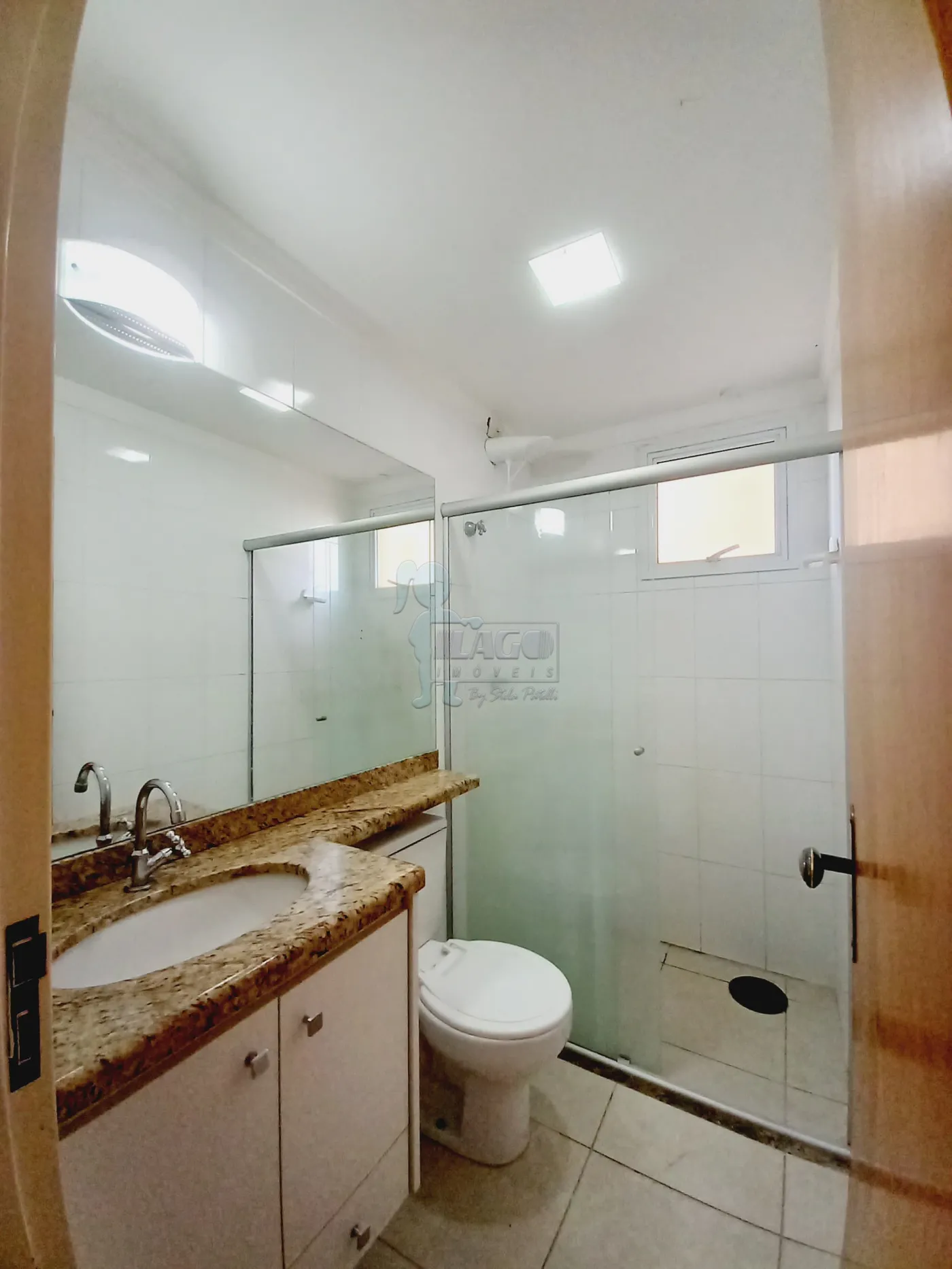 Alugar Apartamento / Padr&atilde;o em Ribeir&atilde;o Preto R$ 2.100,00 - Foto 16