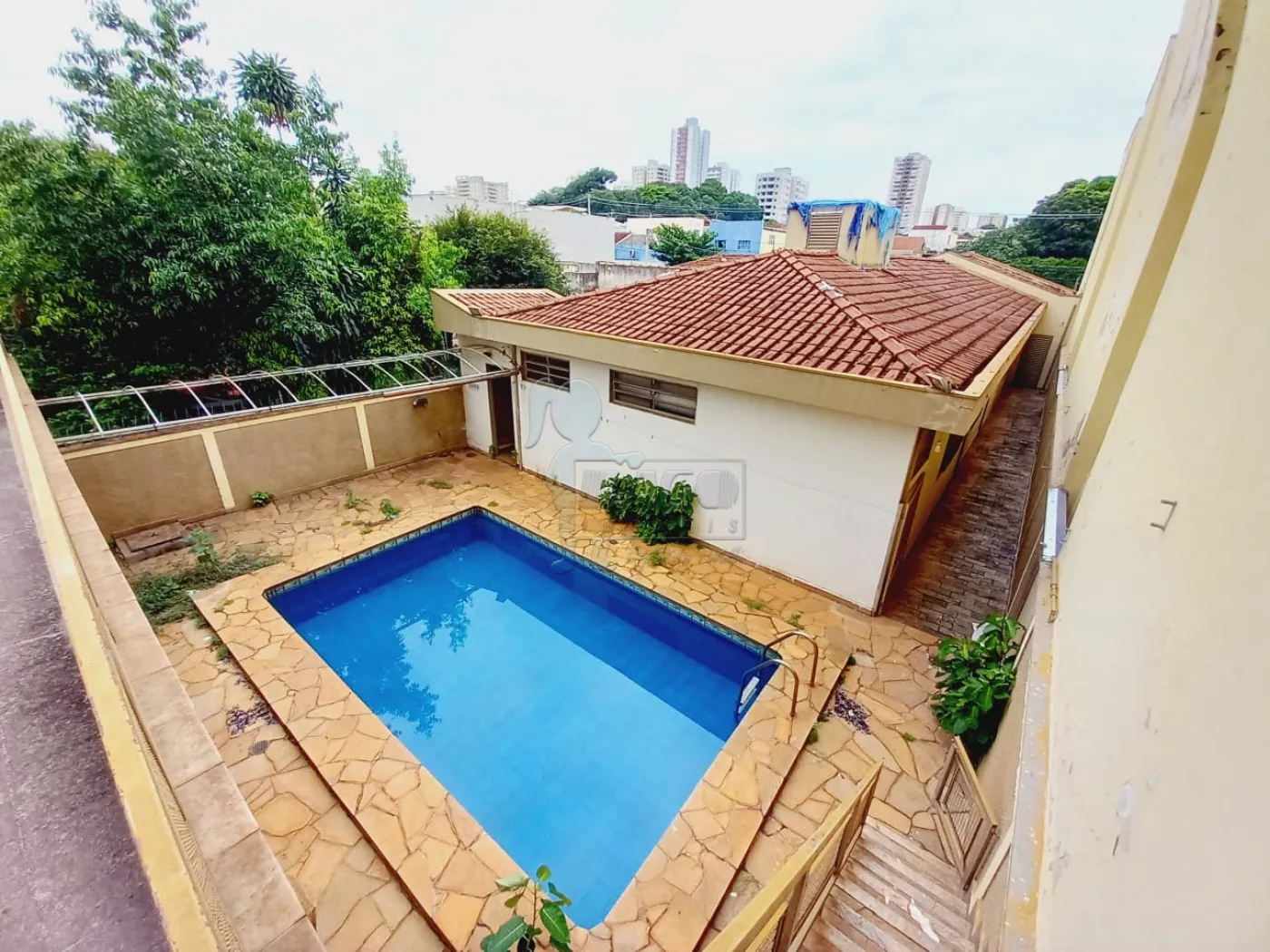 Alugar Casa / Padr&atilde;o em Ribeir&atilde;o Preto R$ 5.500,00 - Foto 4