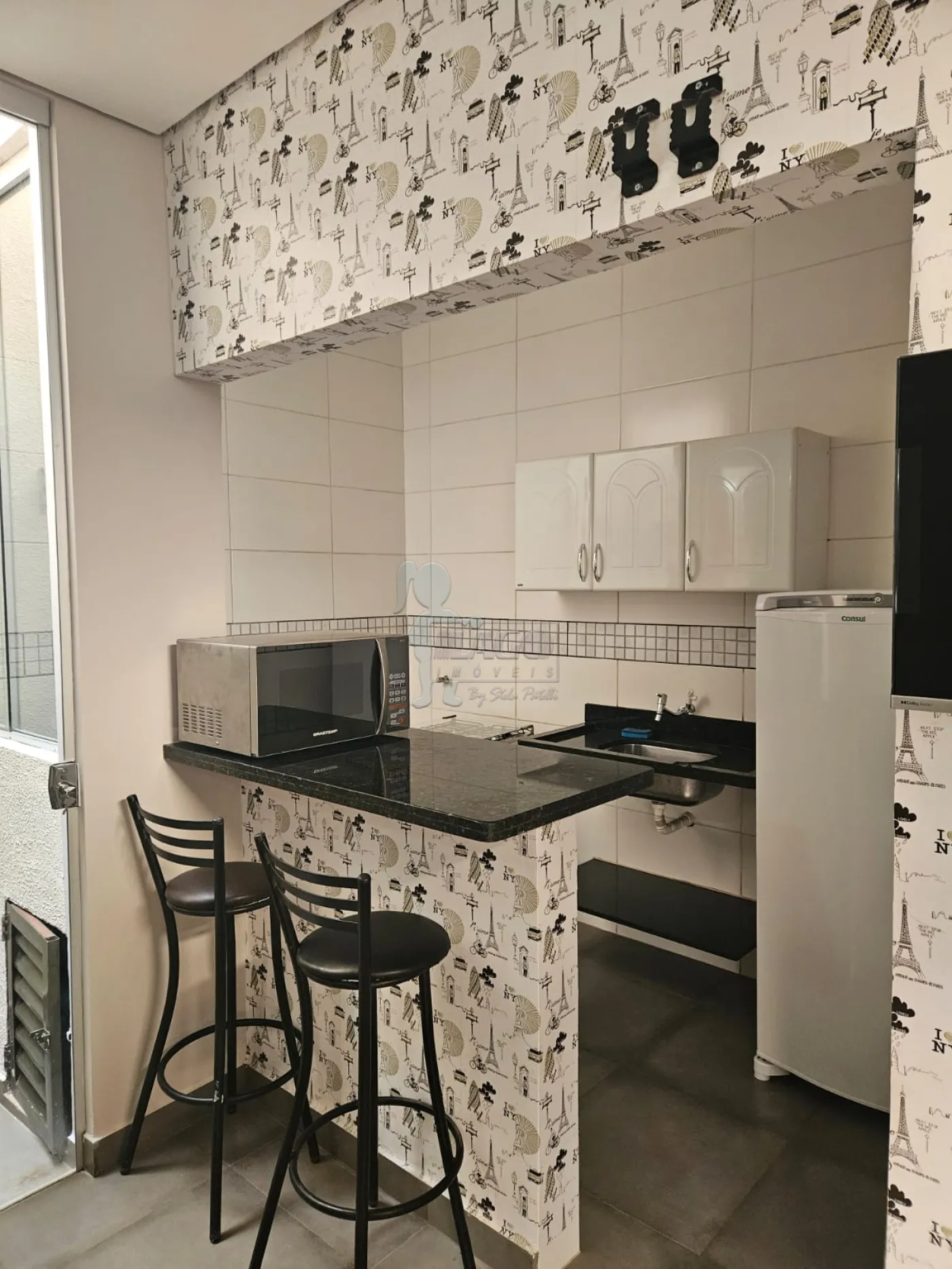 Alugar Apartamento / Kitnet em Ribeir&atilde;o Preto R$ 1.900,00 - Foto 1