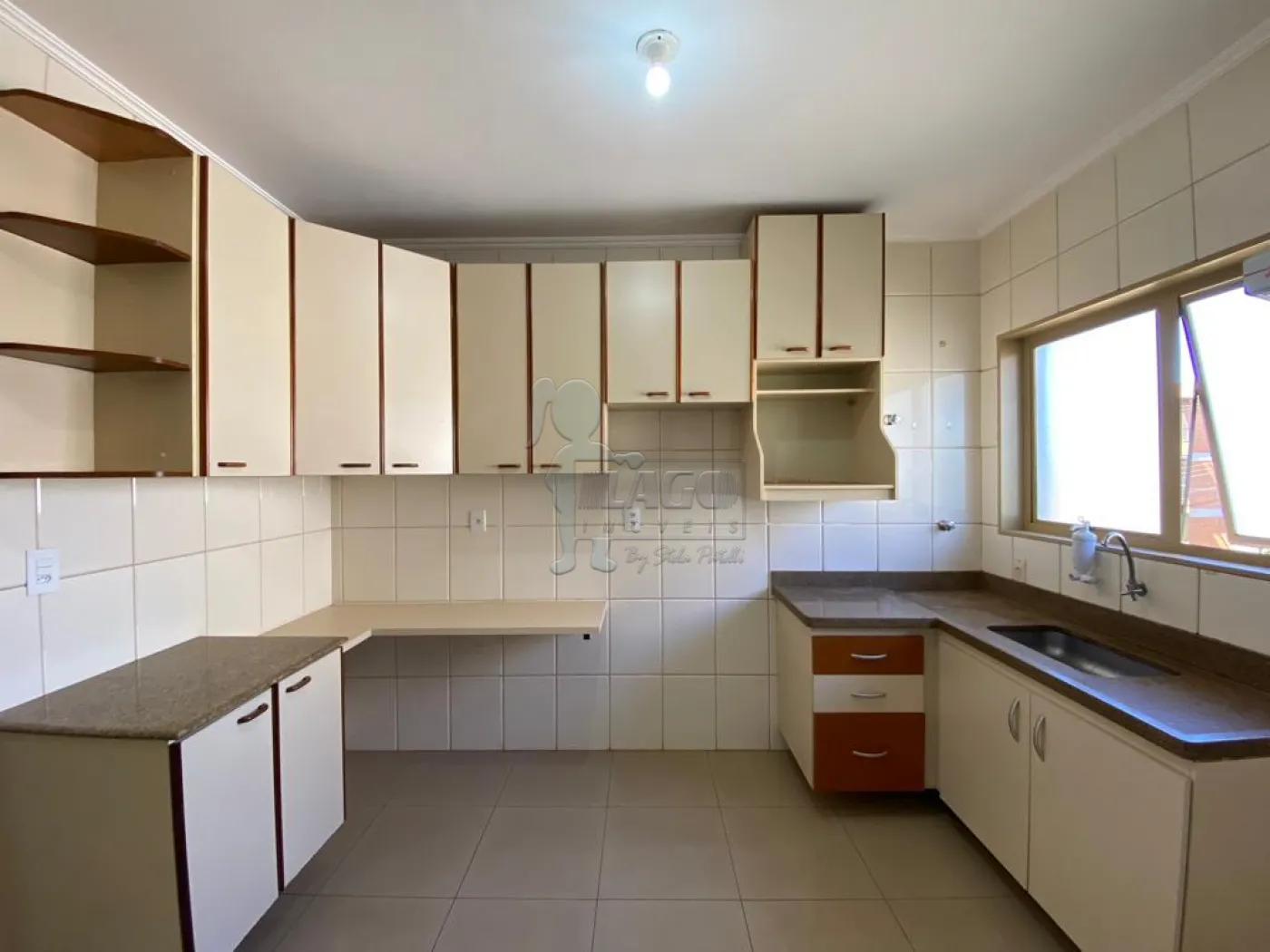 Alugar Apartamento / Padr&atilde;o em Ribeir&atilde;o Preto R$ 1.250,00 - Foto 9