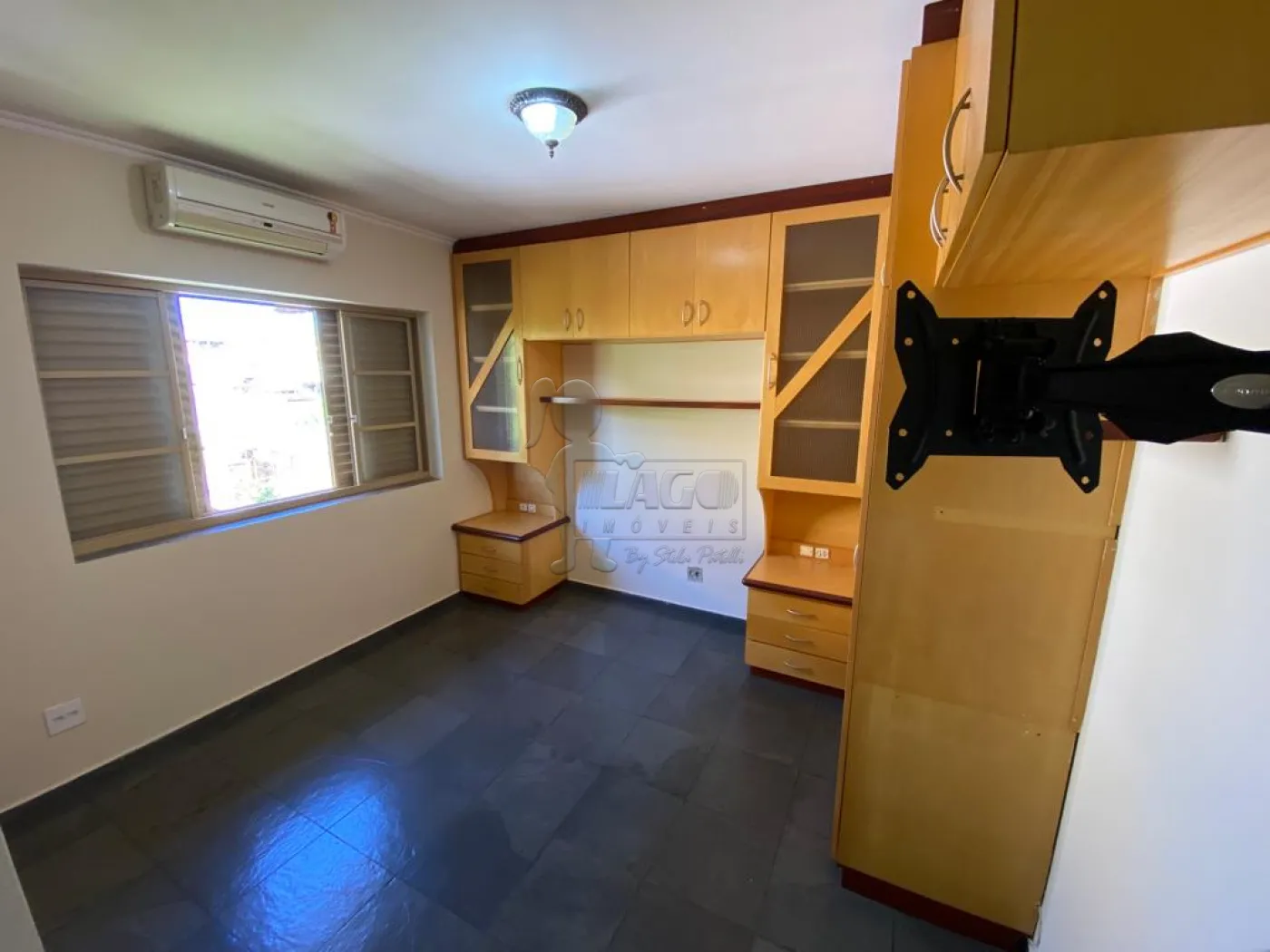 Alugar Apartamento / Padr&atilde;o em Ribeir&atilde;o Preto R$ 1.250,00 - Foto 14