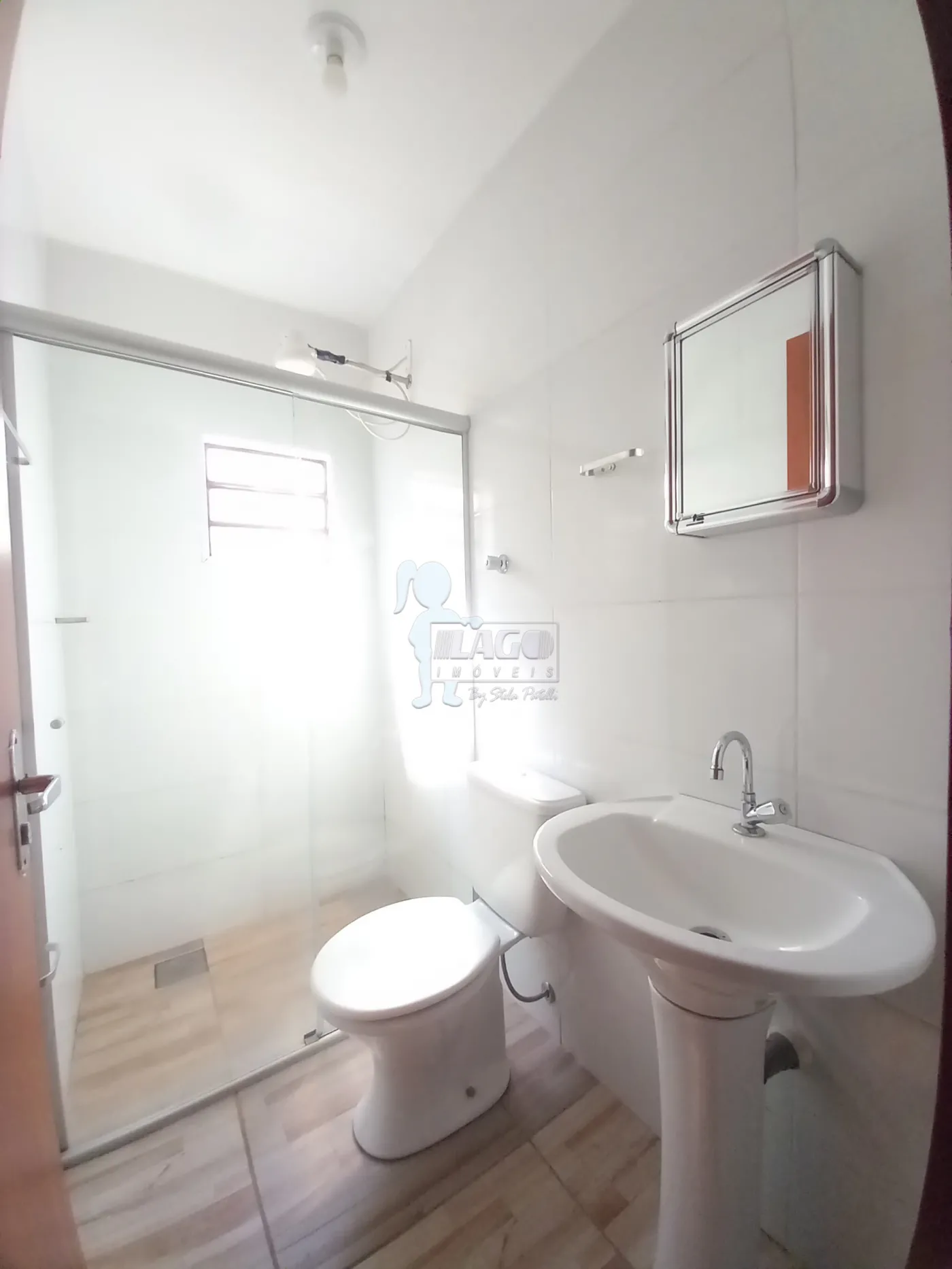 Alugar Casa / Padr&atilde;o em Ribeir&atilde;o Preto R$ 950,00 - Foto 9