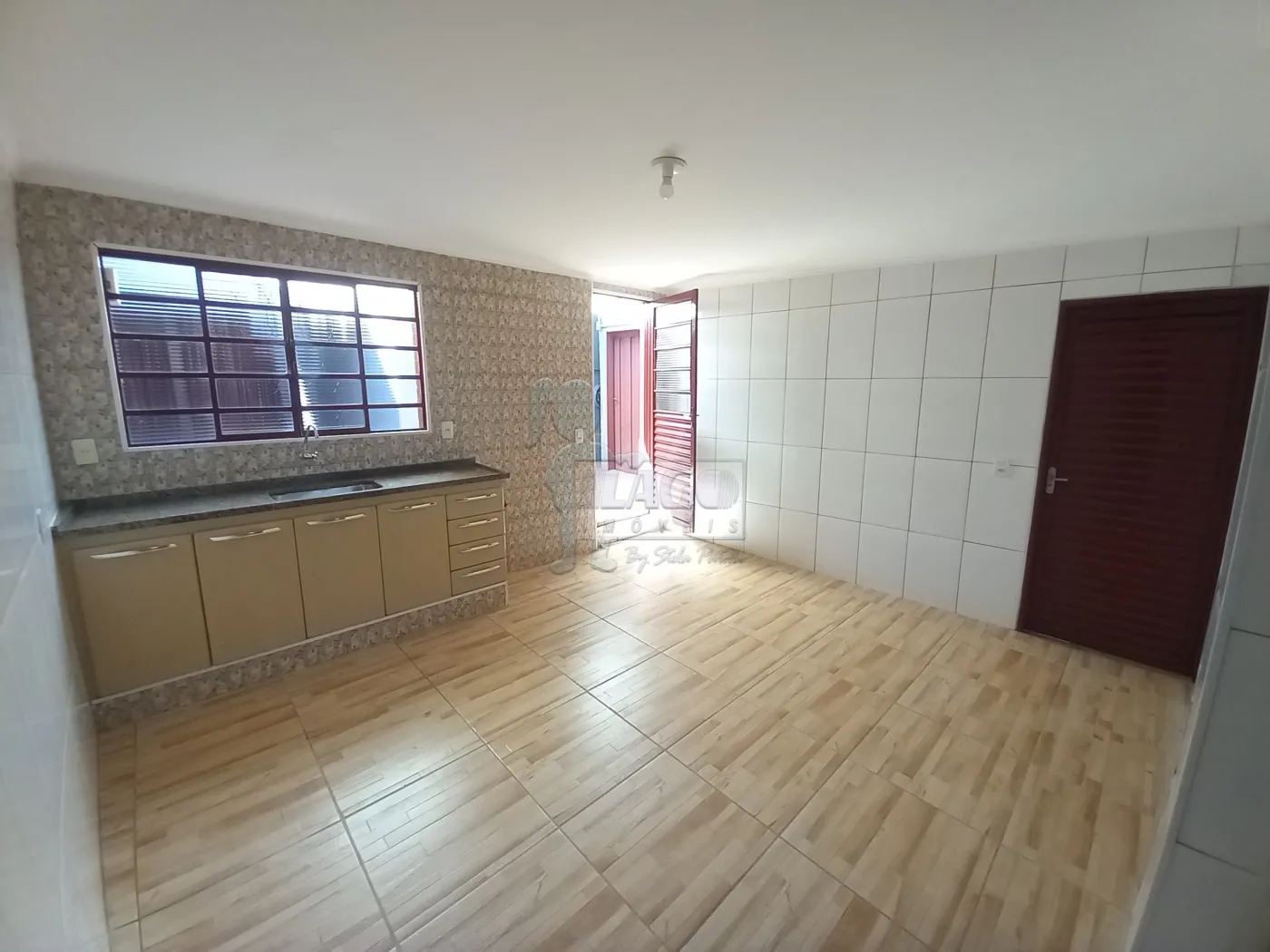 Alugar Casa / Padr&atilde;o em Ribeir&atilde;o Preto R$ 950,00 - Foto 6