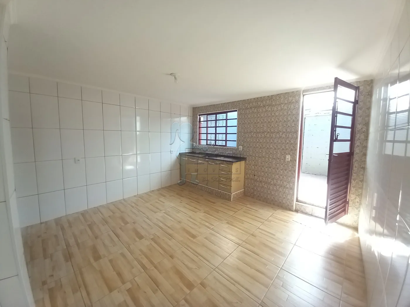 Alugar Casa / Padr&atilde;o em Ribeir&atilde;o Preto R$ 950,00 - Foto 5