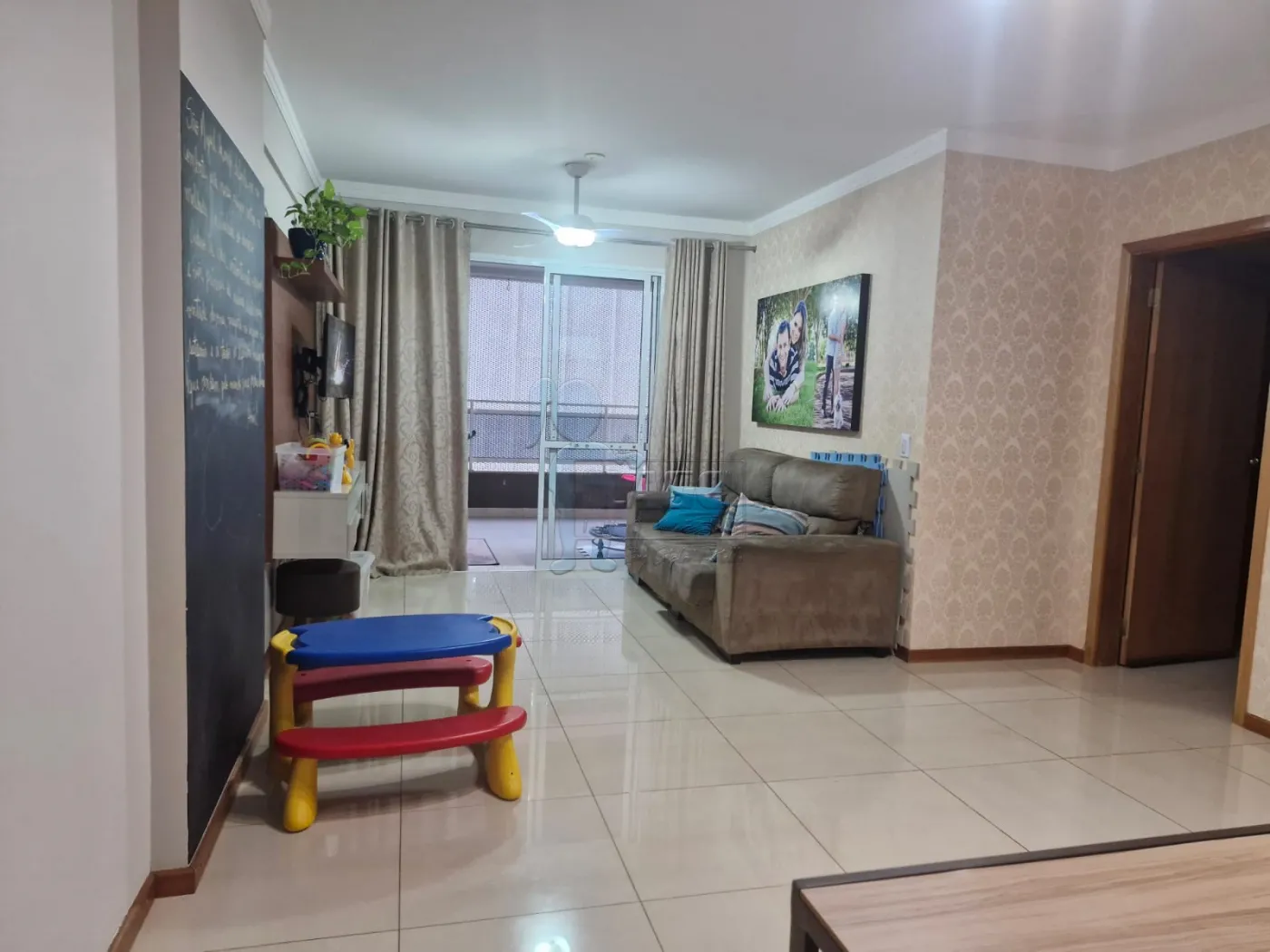 Comprar Apartamento / Padr&atilde;o em Ribeir&atilde;o Preto R$ 650.000,00 - Foto 3