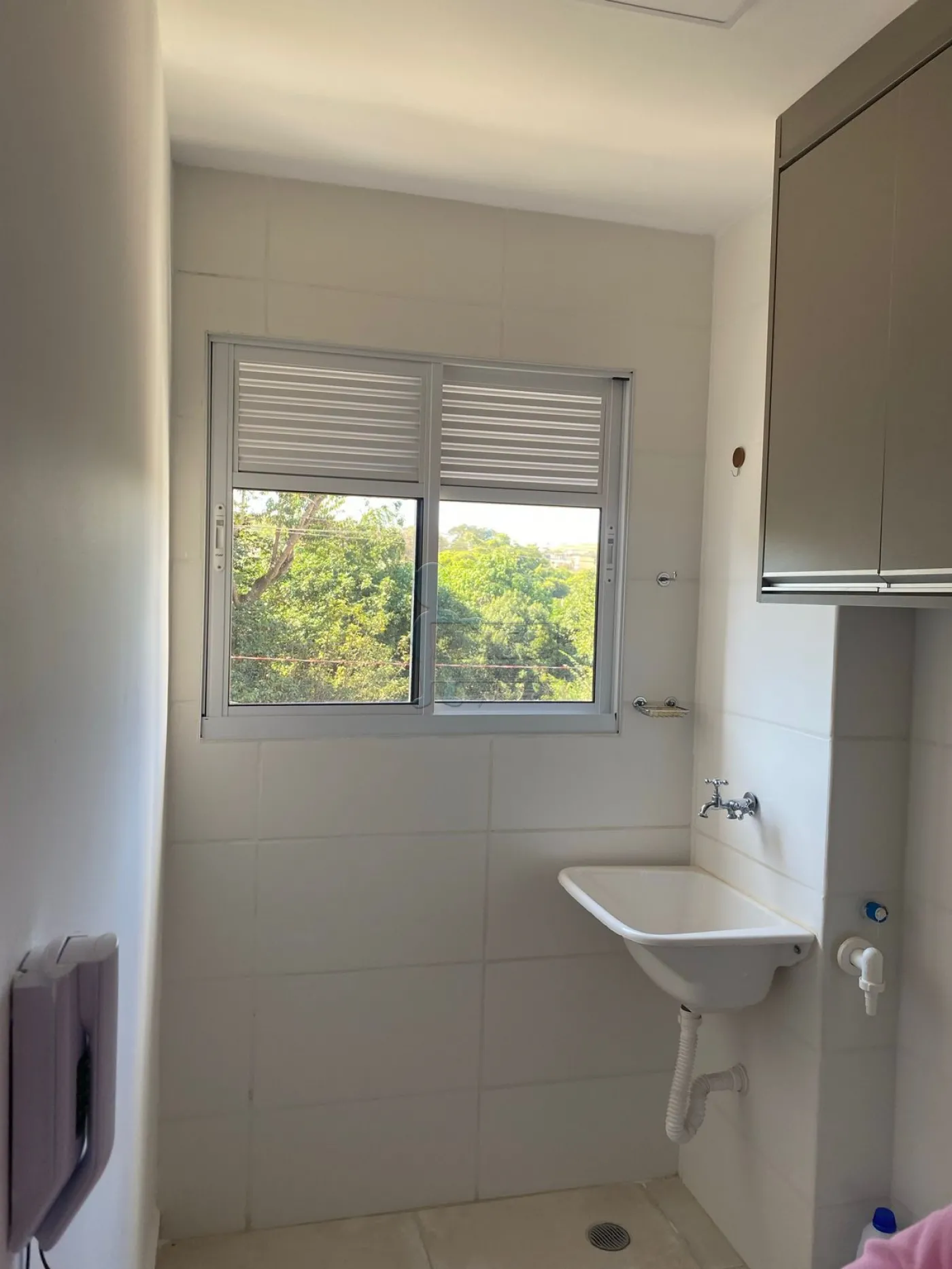 Alugar Apartamento / Padr&atilde;o em Bonfim Paulista R$ 1.140,00 - Foto 4