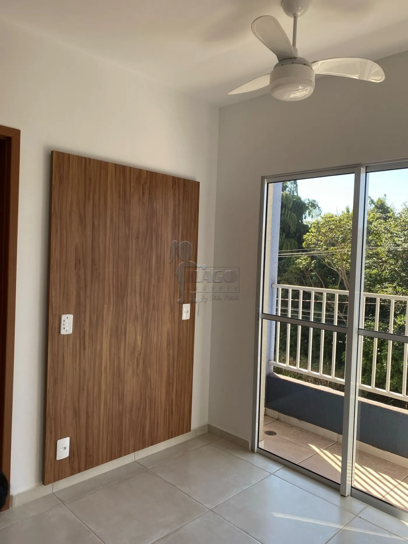 Alugar Apartamento / Padr&atilde;o em Bonfim Paulista R$ 1.140,00 - Foto 2