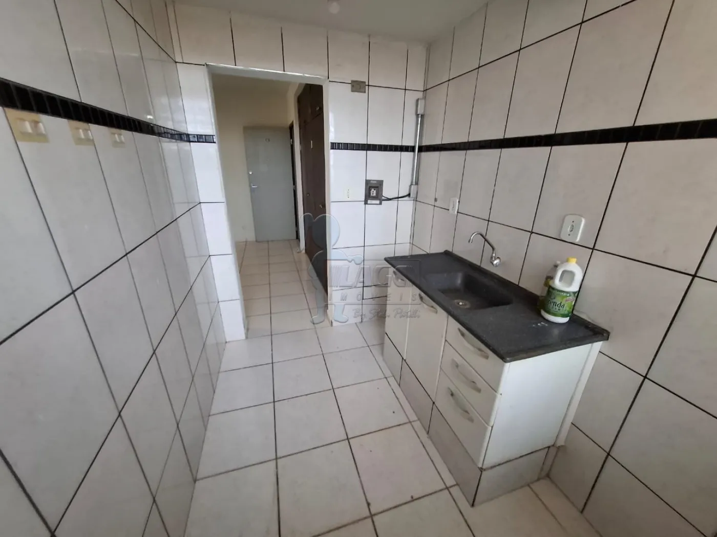 Alugar Apartamento / Kitnet em Ribeir&atilde;o Preto R$ 1.100,00 - Foto 3