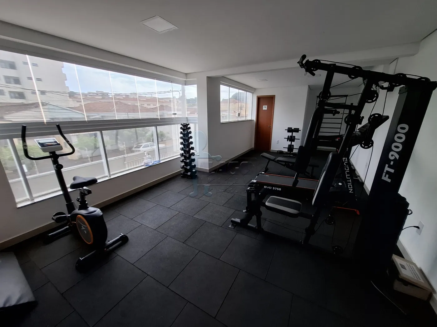 Comprar Apartamento / Padr&atilde;o em Ribeir&atilde;o Preto R$ 410.000,00 - Foto 13