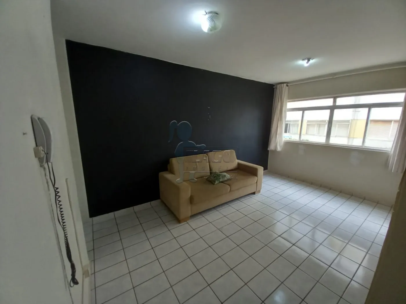 Alugar Apartamento / Padr&atilde;o em Ribeir&atilde;o Preto R$ 900,00 - Foto 3