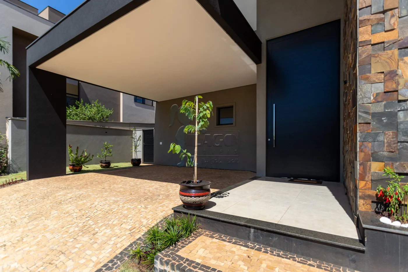 Alugar Casa condom&iacute;nio / Padr&atilde;o em Bonfim Paulista R$ 12.000,00 - Foto 2