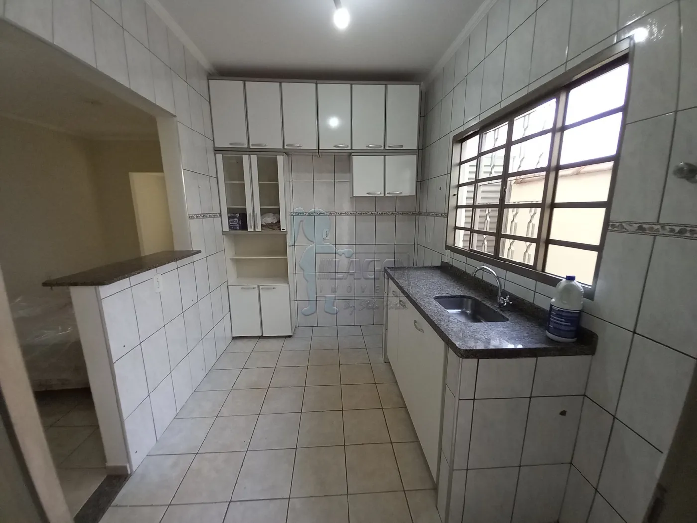 Alugar Casa / Padr&atilde;o em Ribeir&atilde;o Preto R$ 2.500,00 - Foto 4