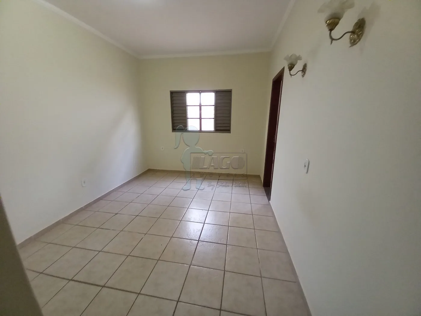 Alugar Casa / Padr&atilde;o em Ribeir&atilde;o Preto R$ 2.500,00 - Foto 9