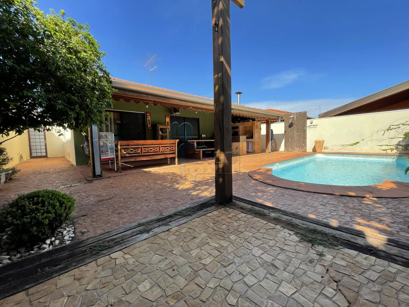 Comprar Casa condom&iacute;nio / Padr&atilde;o em Ribeir&atilde;o Preto R$ 799.000,00 - Foto 2