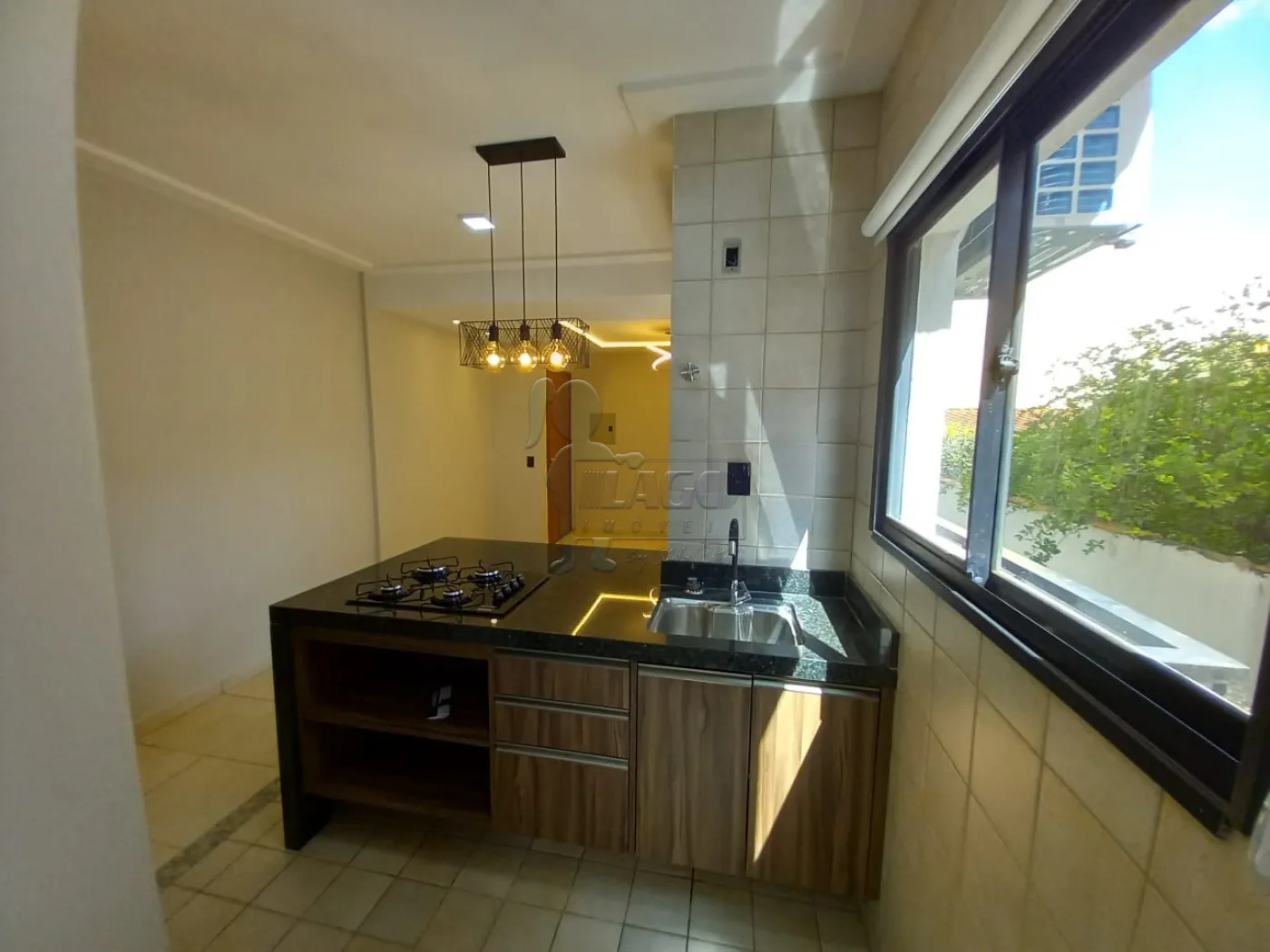 Alugar Apartamento / Padr&atilde;o em Ribeir&atilde;o Preto R$ 2.000,00 - Foto 5