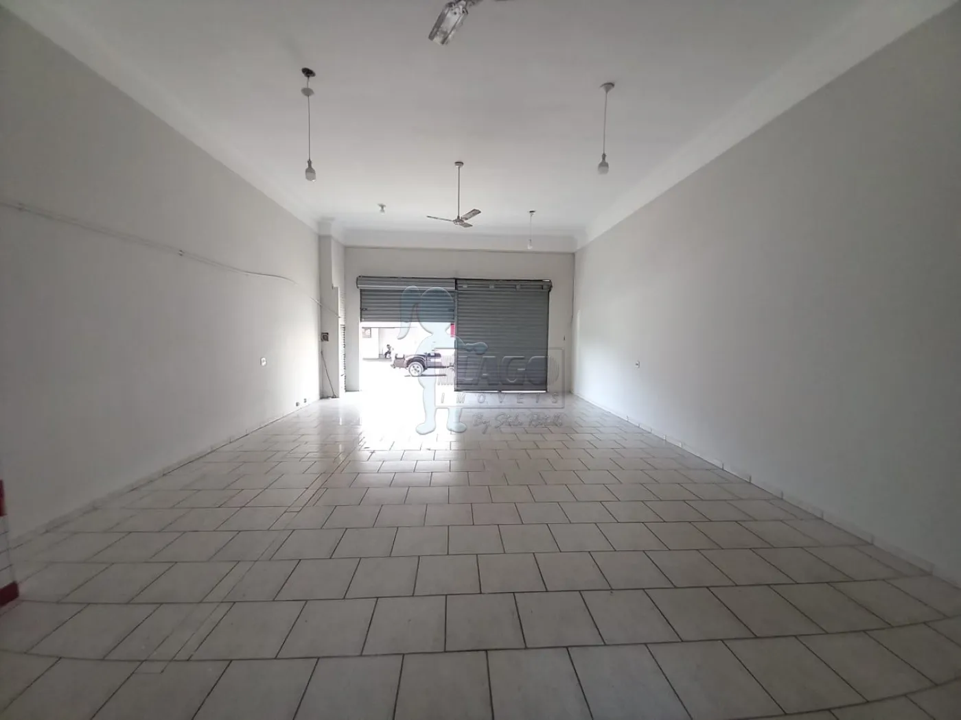 Comprar Comercial padr&atilde;o / Galp&atilde;o - Armaz&eacute;m em Ribeir&atilde;o Preto - Foto 1