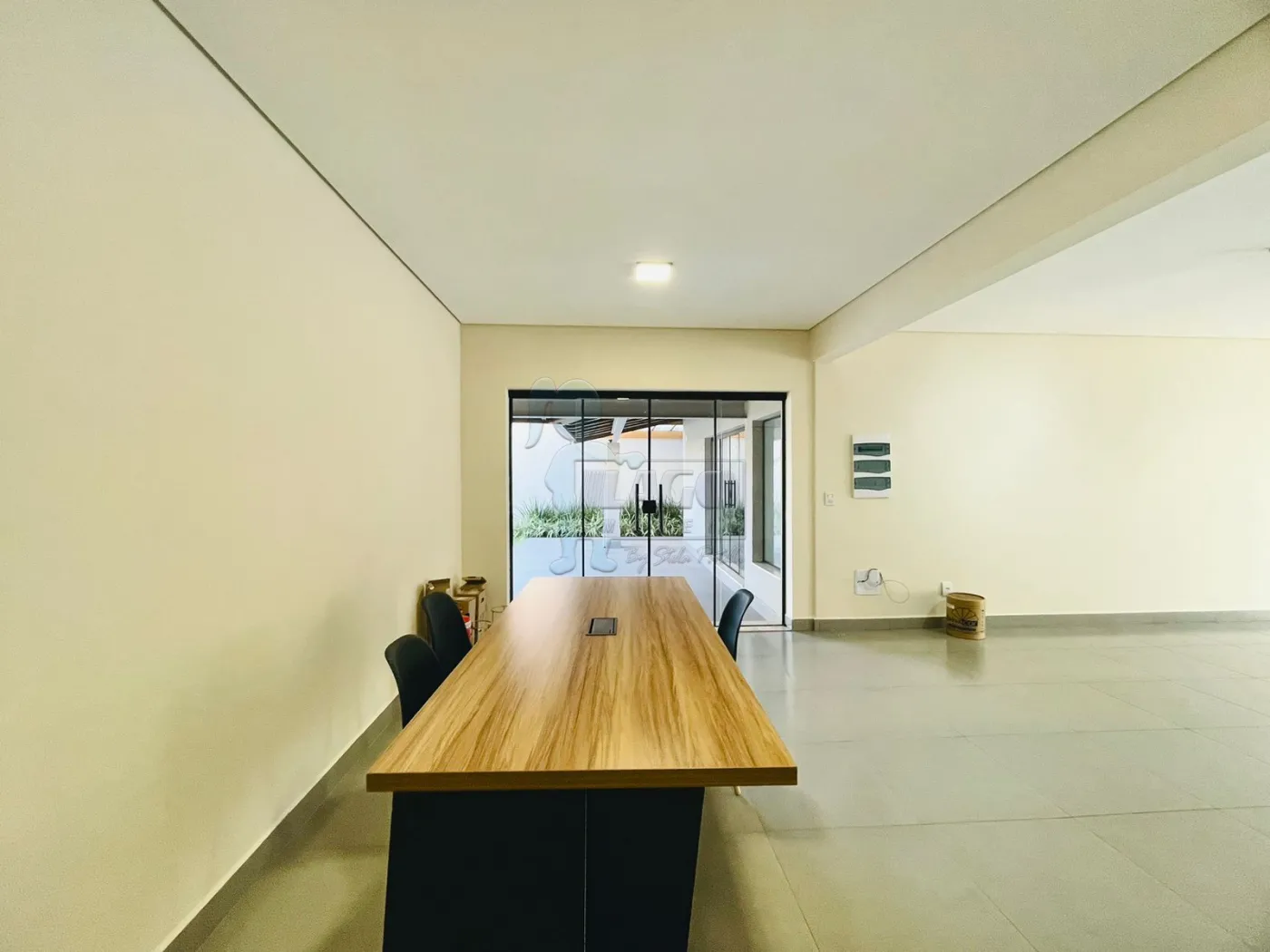 Alugar Comercial padr&atilde;o / Loja em Ribeir&atilde;o Preto R$ 4.000,00 - Foto 3