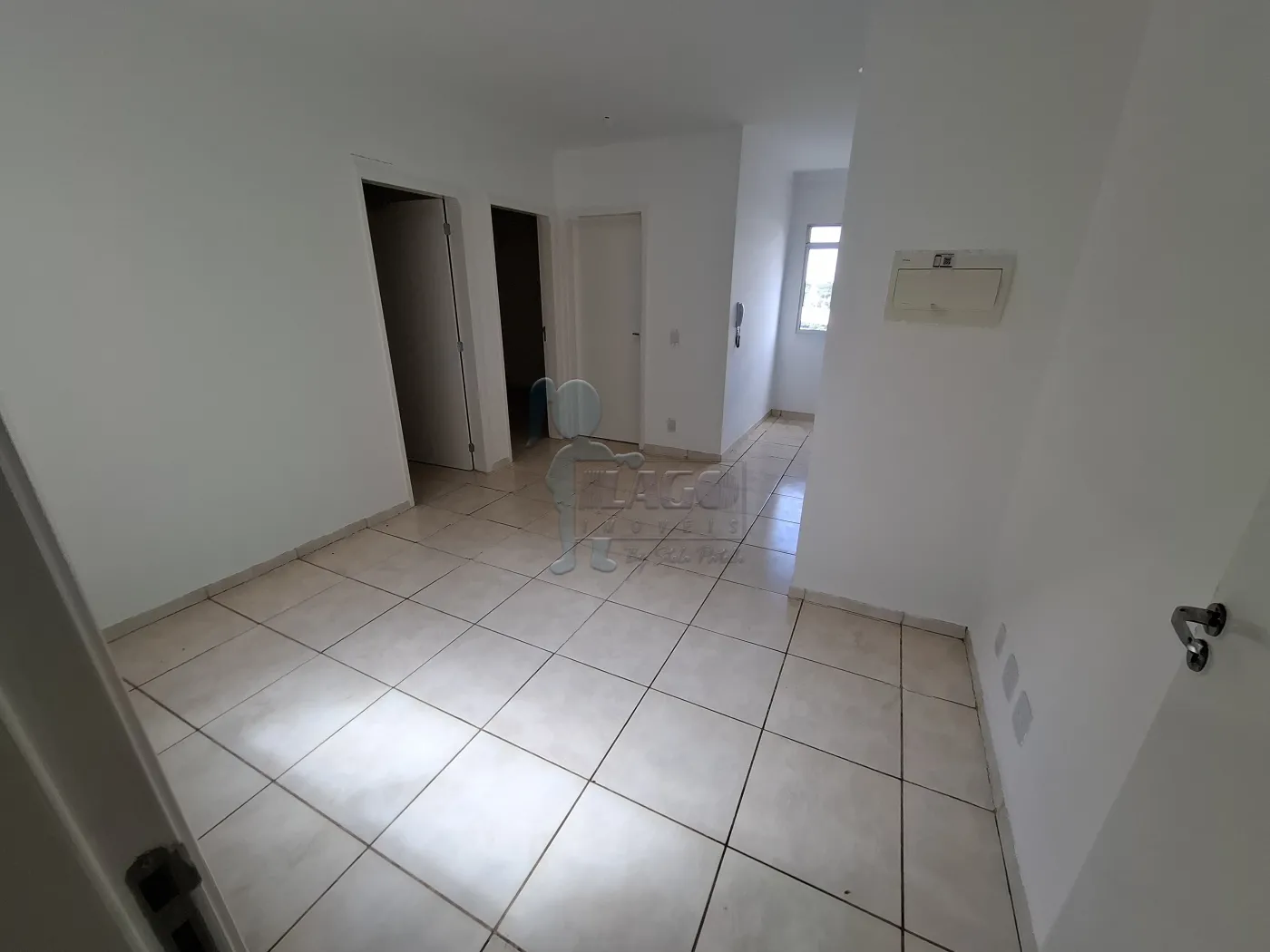 Alugar Apartamento / Padr&atilde;o em Ribeir&atilde;o Preto R$ 1.000,00 - Foto 1