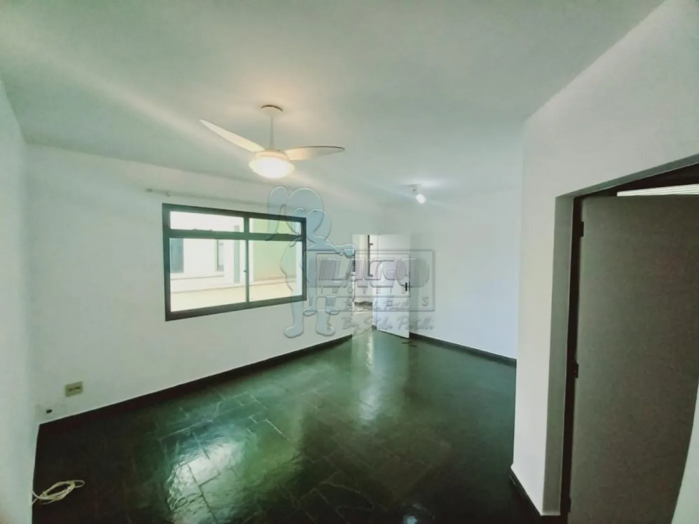 Alugar Apartamento / Padr&atilde;o em Ribeir&atilde;o Preto R$ 1.200,00 - Foto 2