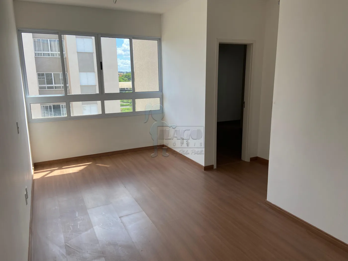 Comprar Apartamento / Padr&atilde;o em Ribeir&atilde;o Preto R$ 200.000,00 - Foto 2