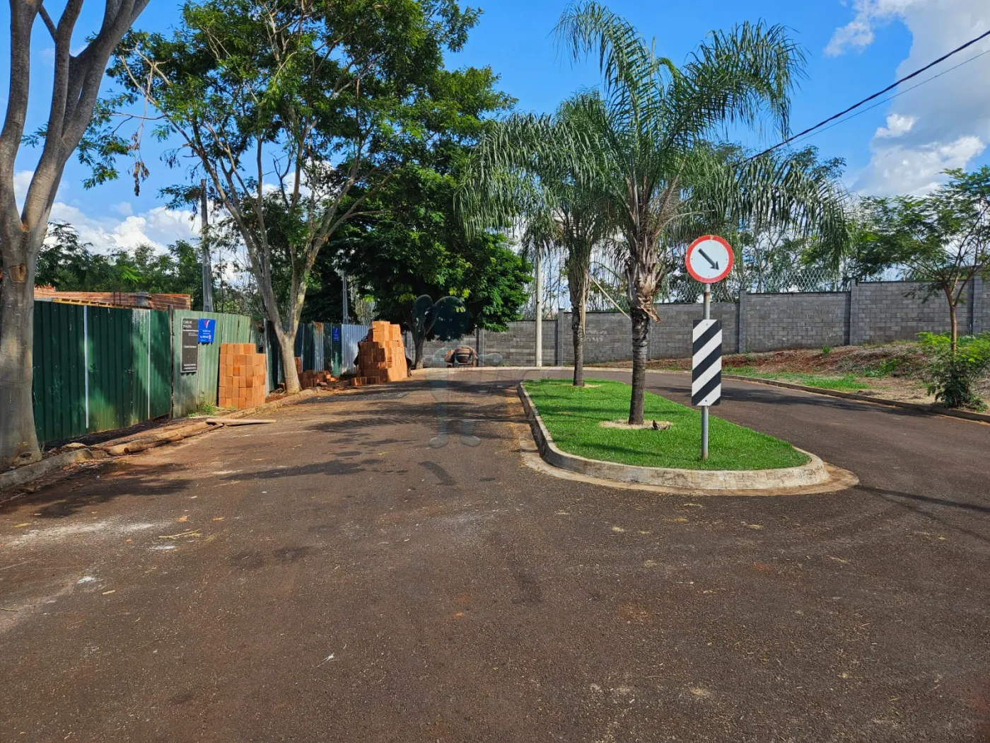 Comprar Terreno / Condom&iacute;nio em Bonfim Paulista R$ 260.000,00 - Foto 1