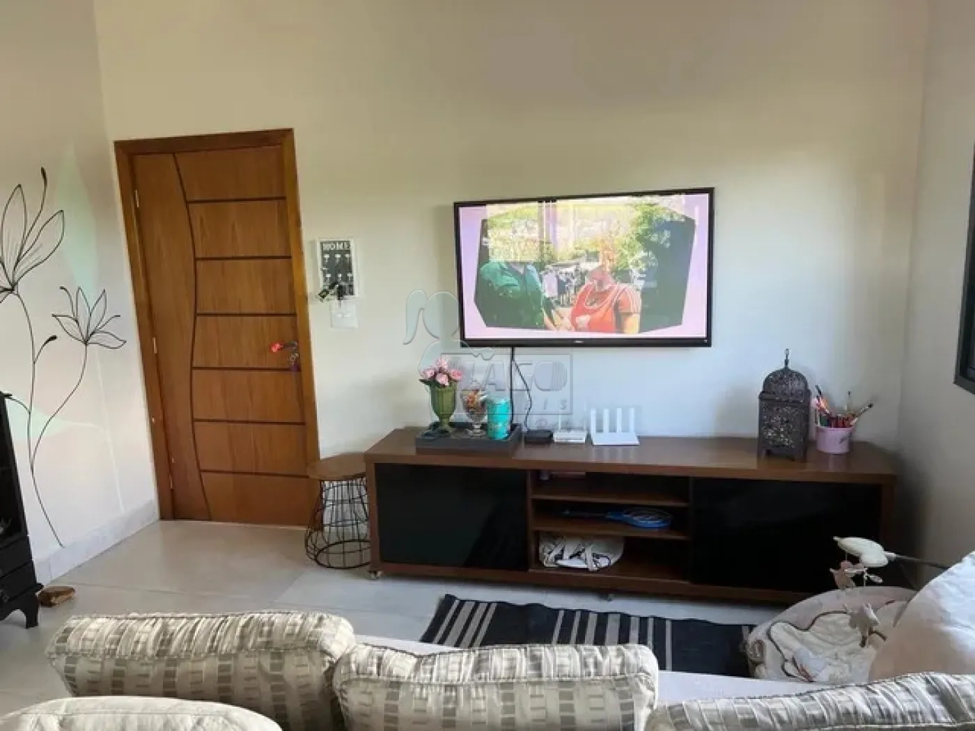 Comprar Casa condom&iacute;nio / Padr&atilde;o em Ribeir&atilde;o Preto R$ 850.000,00 - Foto 3