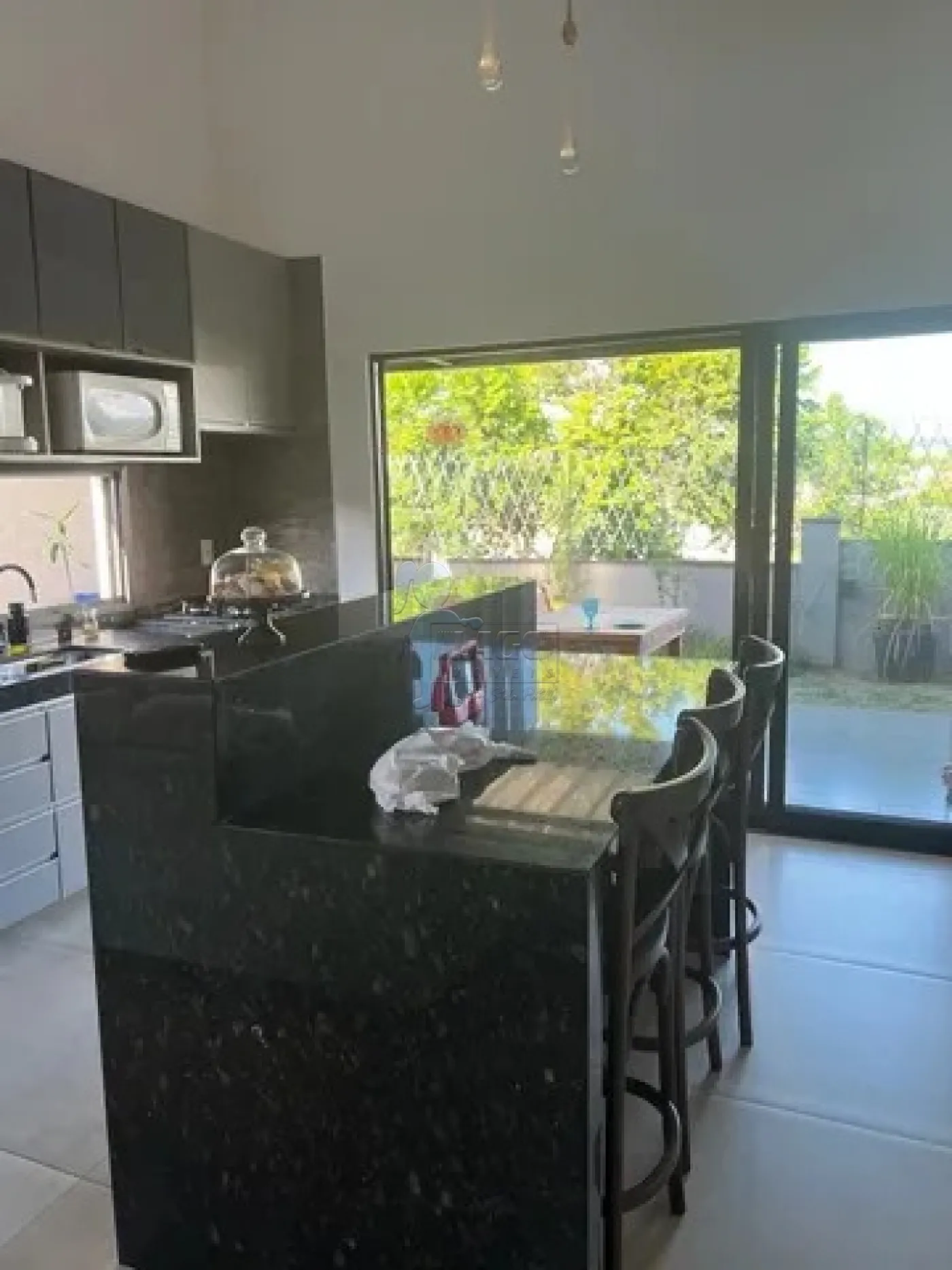 Comprar Casa condom&iacute;nio / Padr&atilde;o em Ribeir&atilde;o Preto R$ 850.000,00 - Foto 12