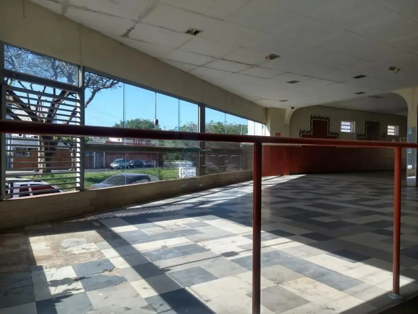 Alugar Comercial padr&atilde;o / Loja em Ribeir&atilde;o Preto R$ 10.396,99 - Foto 2