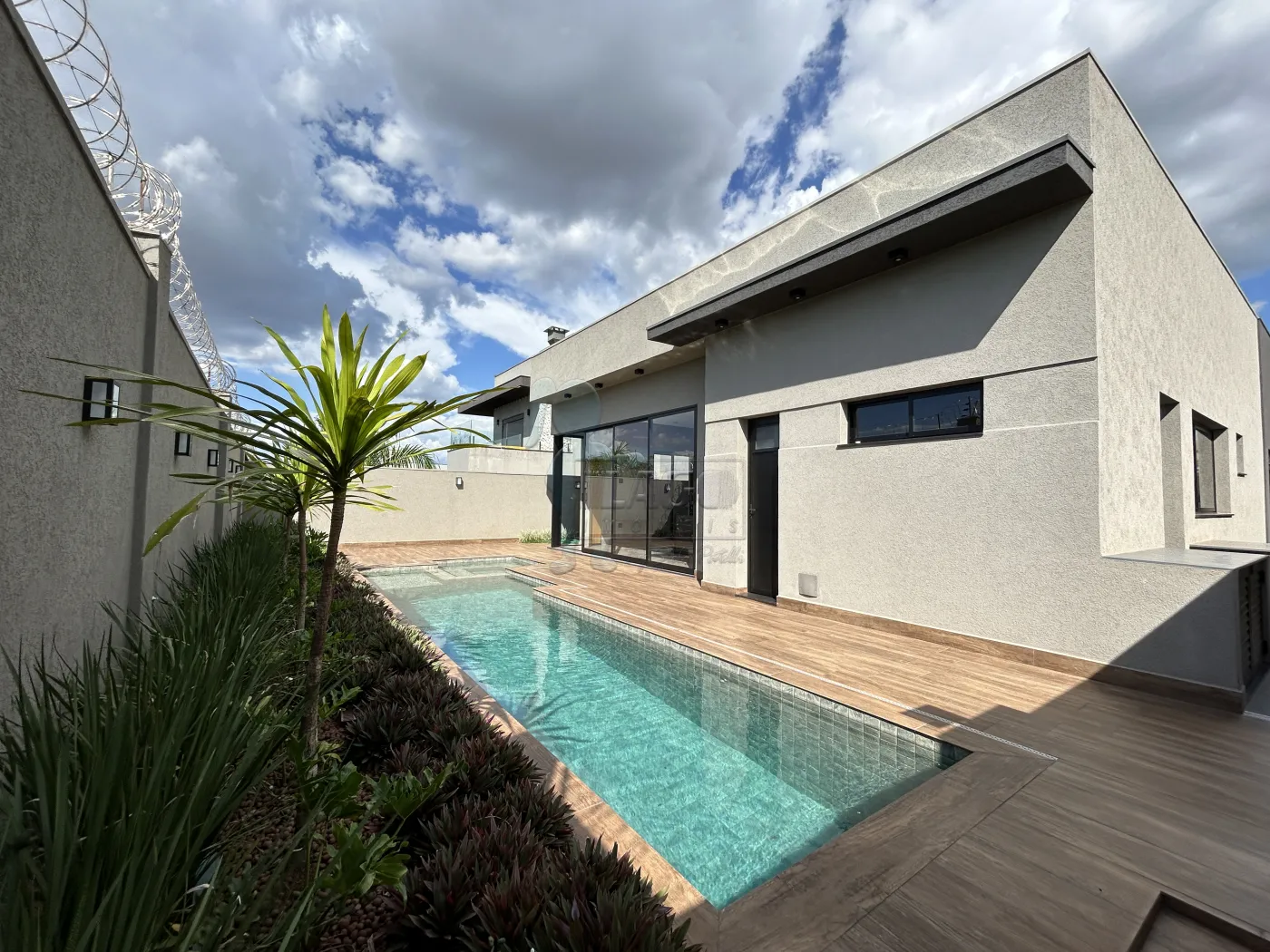 Bonfim Paulista casa condomínio Venda R$2.390.000,00 Condominio R$1.000,00 3 Dormitorios 3 Suites Area do terreno 476.13m2 Area construida 253.34m2 - foto 4