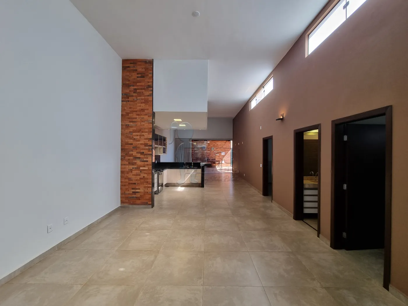 Alugar Casa condom&iacute;nio / Padr&atilde;o em Bonfim Paulista R$ 4.500,00 - Foto 1