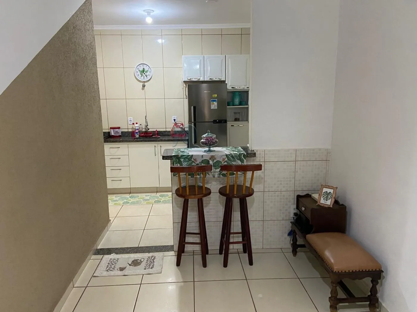 Comprar Casa condom&iacute;nio / Padr&atilde;o em Ribeir&atilde;o Preto R$ 240.000,00 - Foto 2