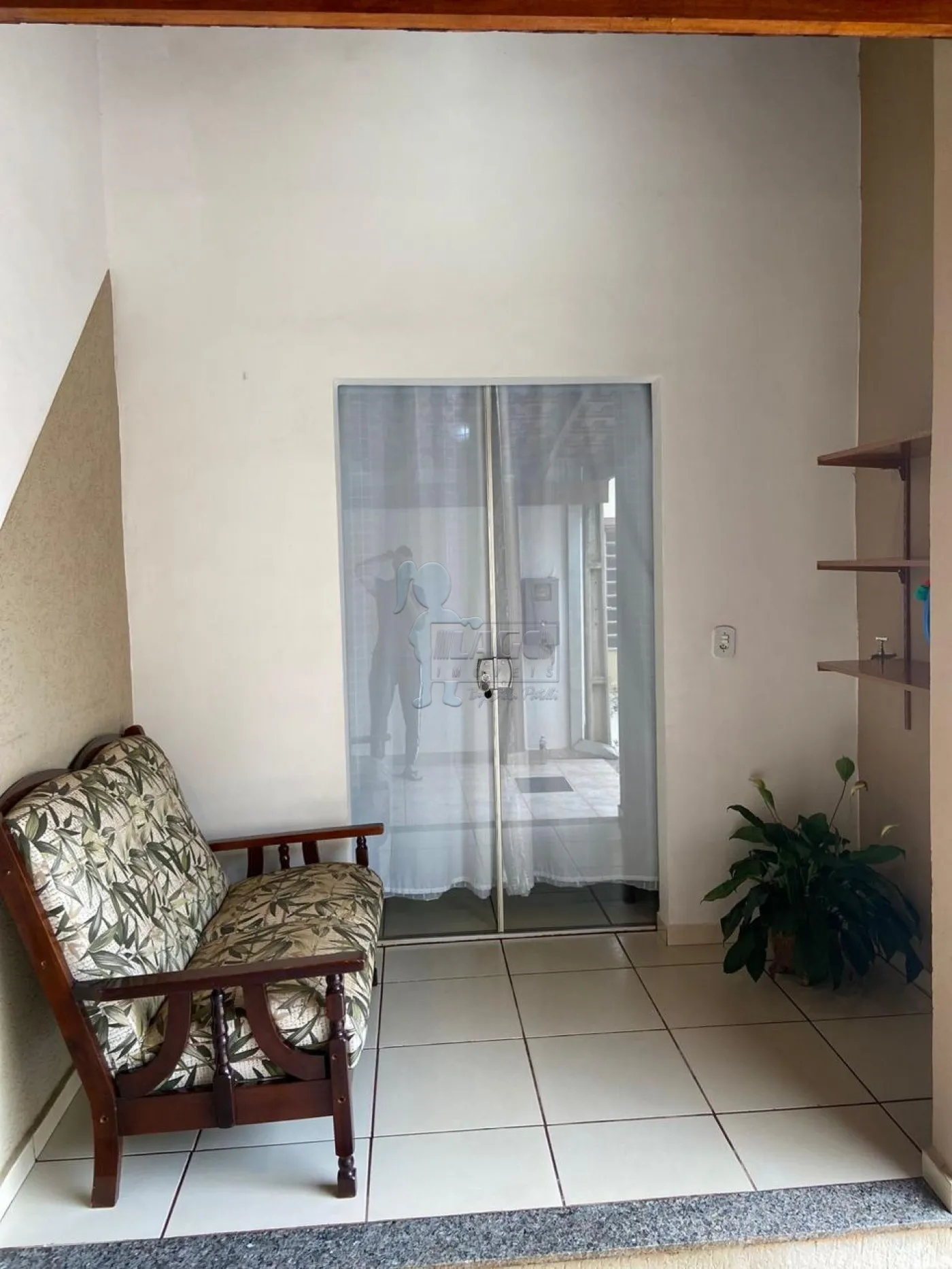 Comprar Casa condom&iacute;nio / Padr&atilde;o em Ribeir&atilde;o Preto R$ 240.000,00 - Foto 16