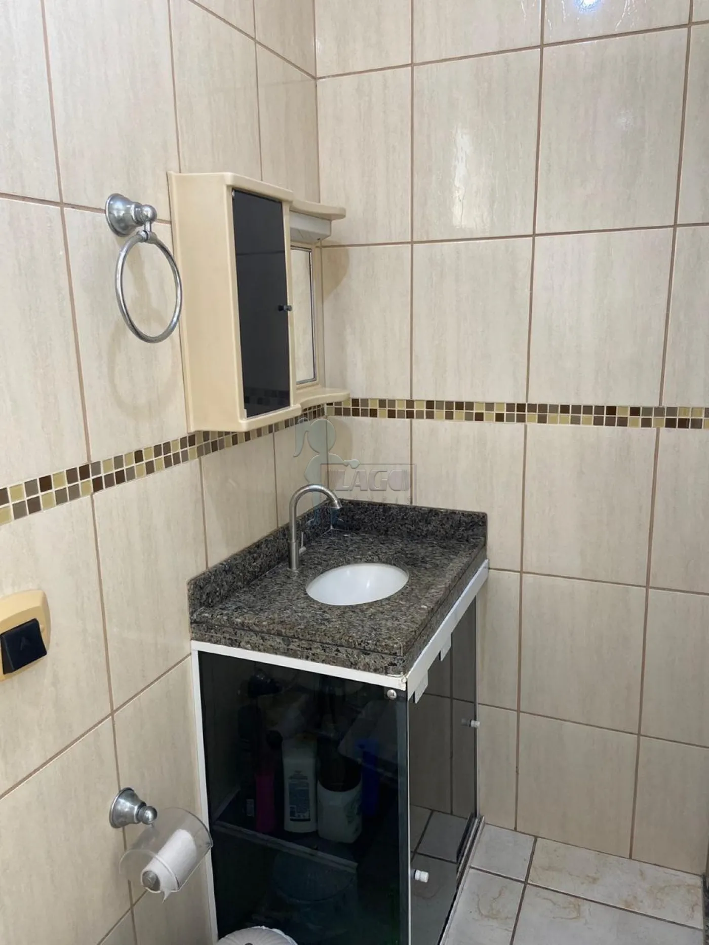 Comprar Casa condom&iacute;nio / Padr&atilde;o em Ribeir&atilde;o Preto R$ 240.000,00 - Foto 20