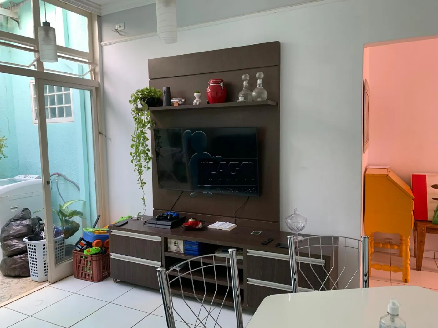 Comprar Casa / Padr&atilde;o em Ribeir&atilde;o Preto R$ 495.000,00 - Foto 3