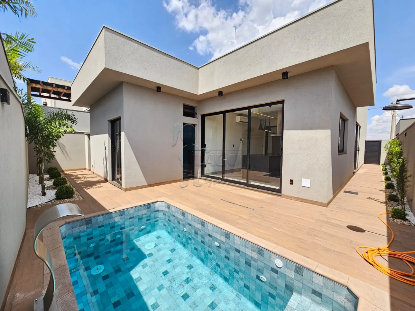 Comprar Casa condom&iacute;nio / Padr&atilde;o em Ribeir&atilde;o Preto R$ 1.700.000,00 - Foto 2