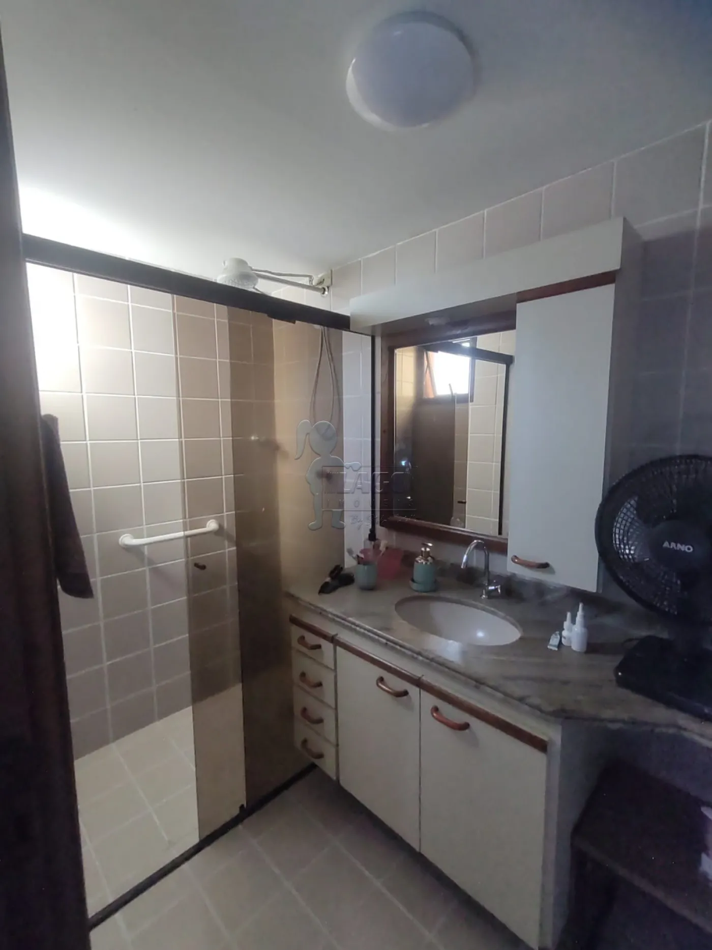 Alugar Apartamento / Padr&atilde;o em Ribeir&atilde;o Preto R$ 1.600,00 - Foto 12