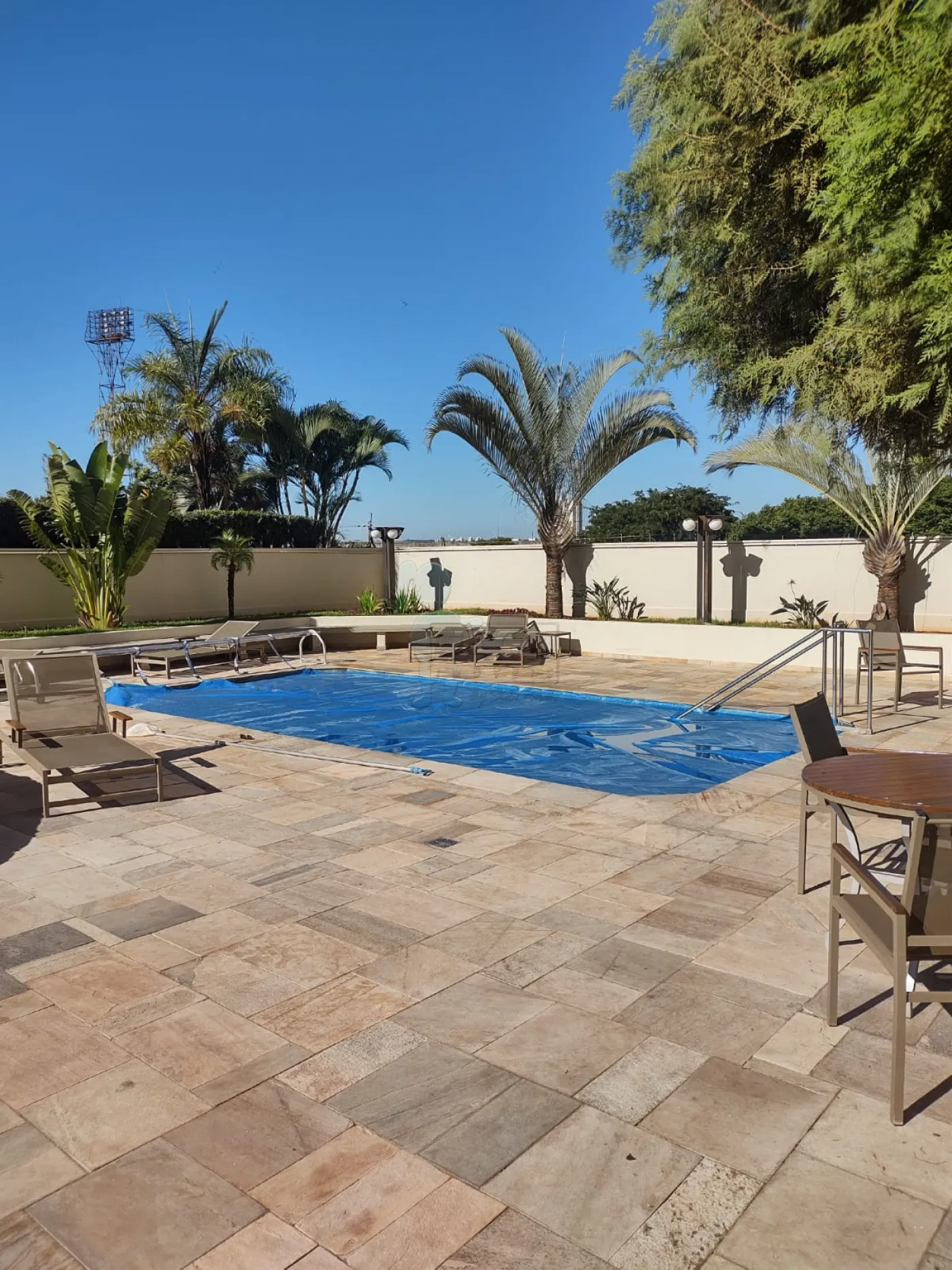 Alugar Apartamento / Padr&atilde;o em Ribeir&atilde;o Preto R$ 1.600,00 - Foto 25