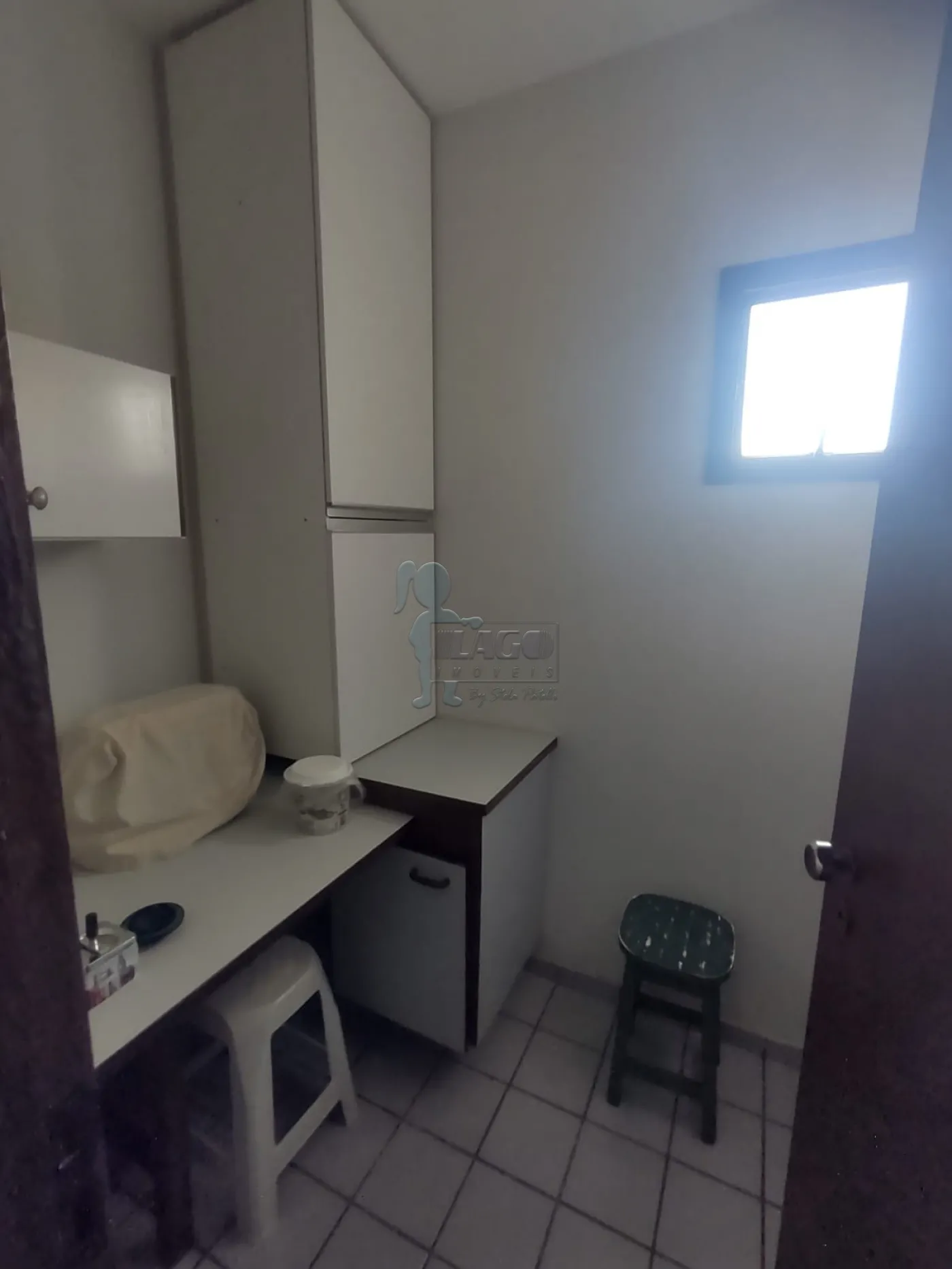 Alugar Apartamento / Padr&atilde;o em Ribeir&atilde;o Preto R$ 1.600,00 - Foto 13