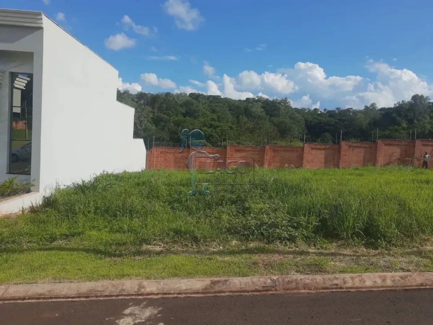 Comprar Terreno / Padr&atilde;o em Ribeir&atilde;o Preto R$ 307.000,00 - Foto 1