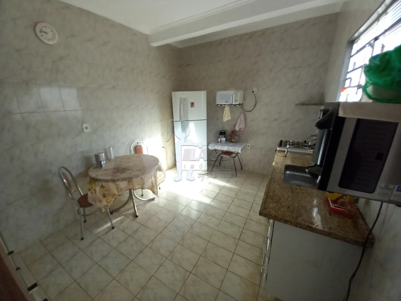 Comprar Casa / Padr&atilde;o em Ribeir&atilde;o Preto R$ 220.000,00 - Foto 4