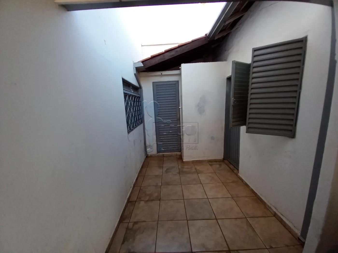 Comprar Casa / Padr&atilde;o em Ribeir&atilde;o Preto R$ 220.000,00 - Foto 15