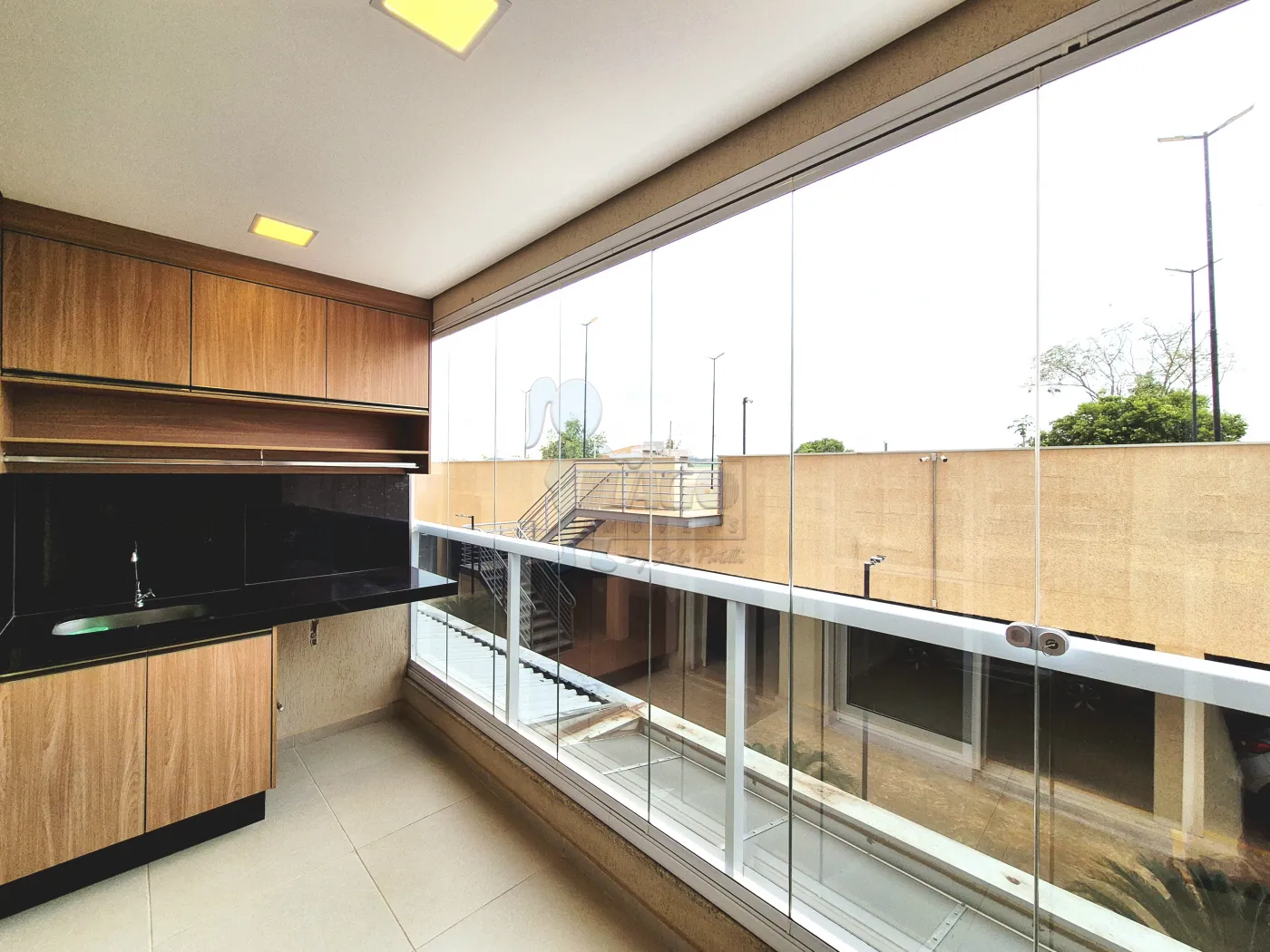 Alugar Apartamento / Padr&atilde;o em Ribeir&atilde;o Preto R$ 2.700,00 - Foto 10