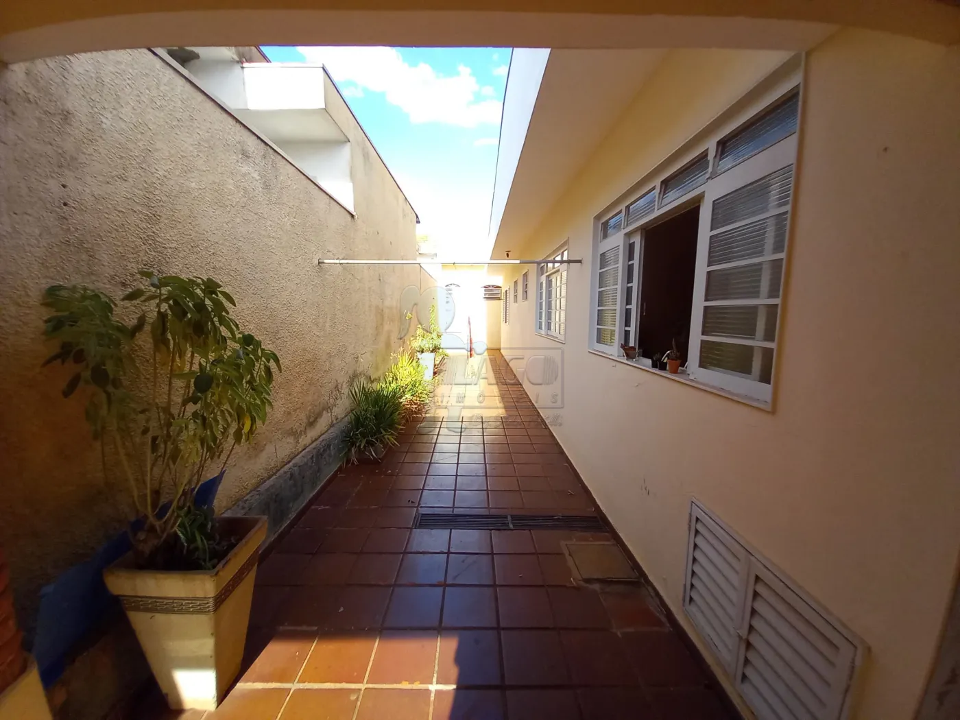 Comprar Casa / Padr&atilde;o em Ribeir&atilde;o Preto R$ 680.000,00 - Foto 14