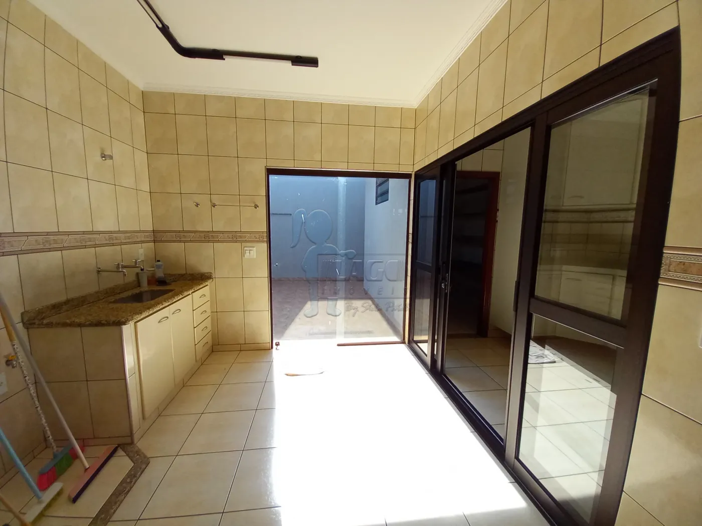 Alugar Casa condom&iacute;nio / Padr&atilde;o em Ribeir&atilde;o Preto R$ 4.300,00 - Foto 11