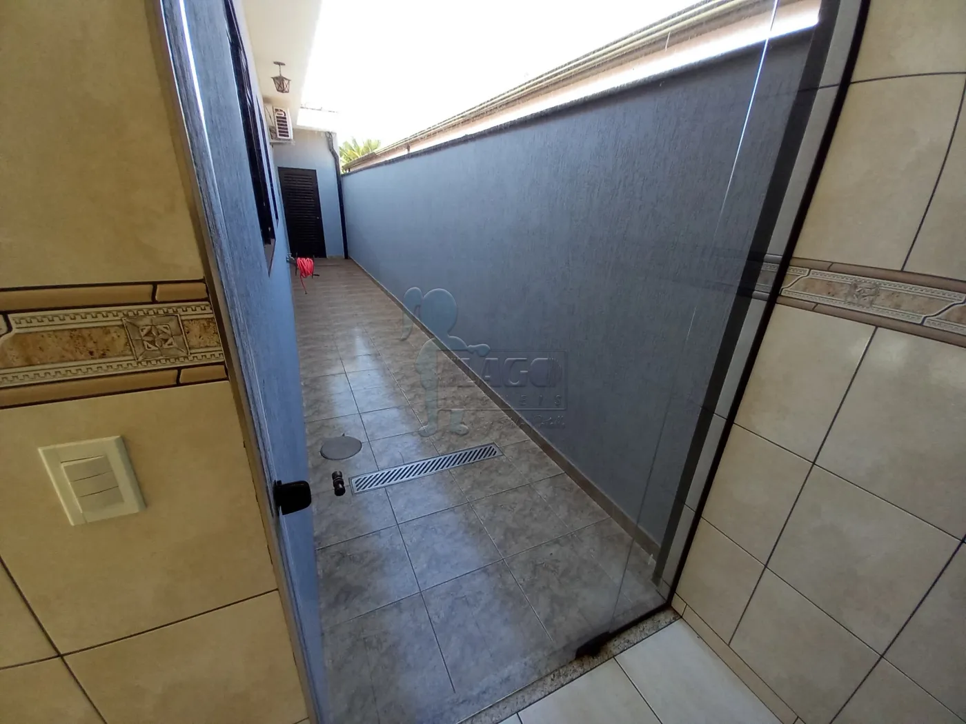 Alugar Casa condom&iacute;nio / Padr&atilde;o em Ribeir&atilde;o Preto R$ 4.300,00 - Foto 9