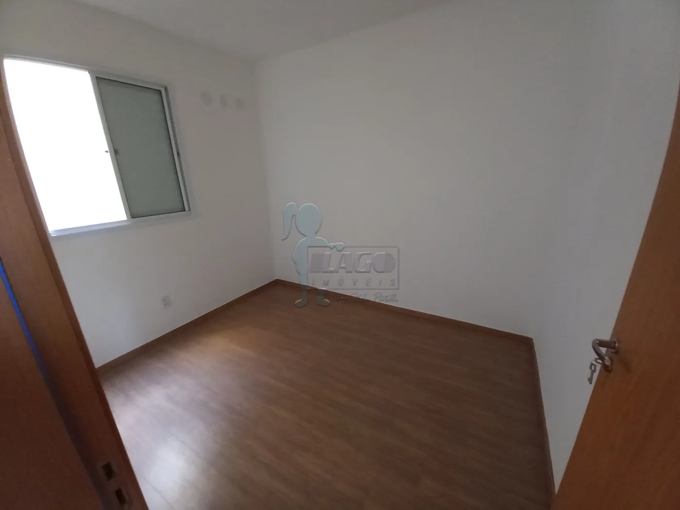 Alugar Apartamento / Padr&atilde;o em Ribeir&atilde;o Preto R$ 1.000,00 - Foto 4