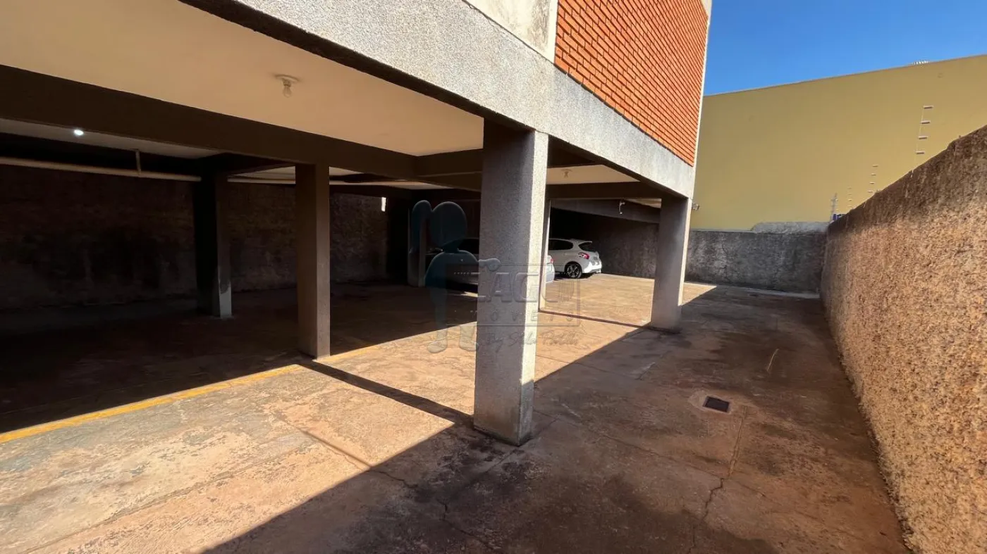 Alugar Apartamento / Padr&atilde;o em Ribeir&atilde;o Preto R$ 1.800,00 - Foto 19