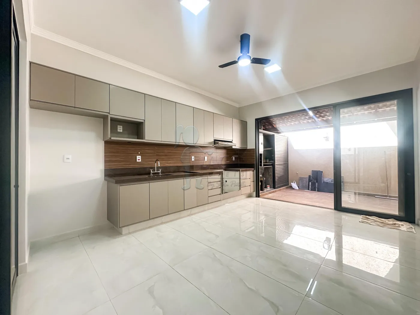 Comprar Casa condom&iacute;nio / Padr&atilde;o em Bonfim Paulista R$ 950.000,00 - Foto 3