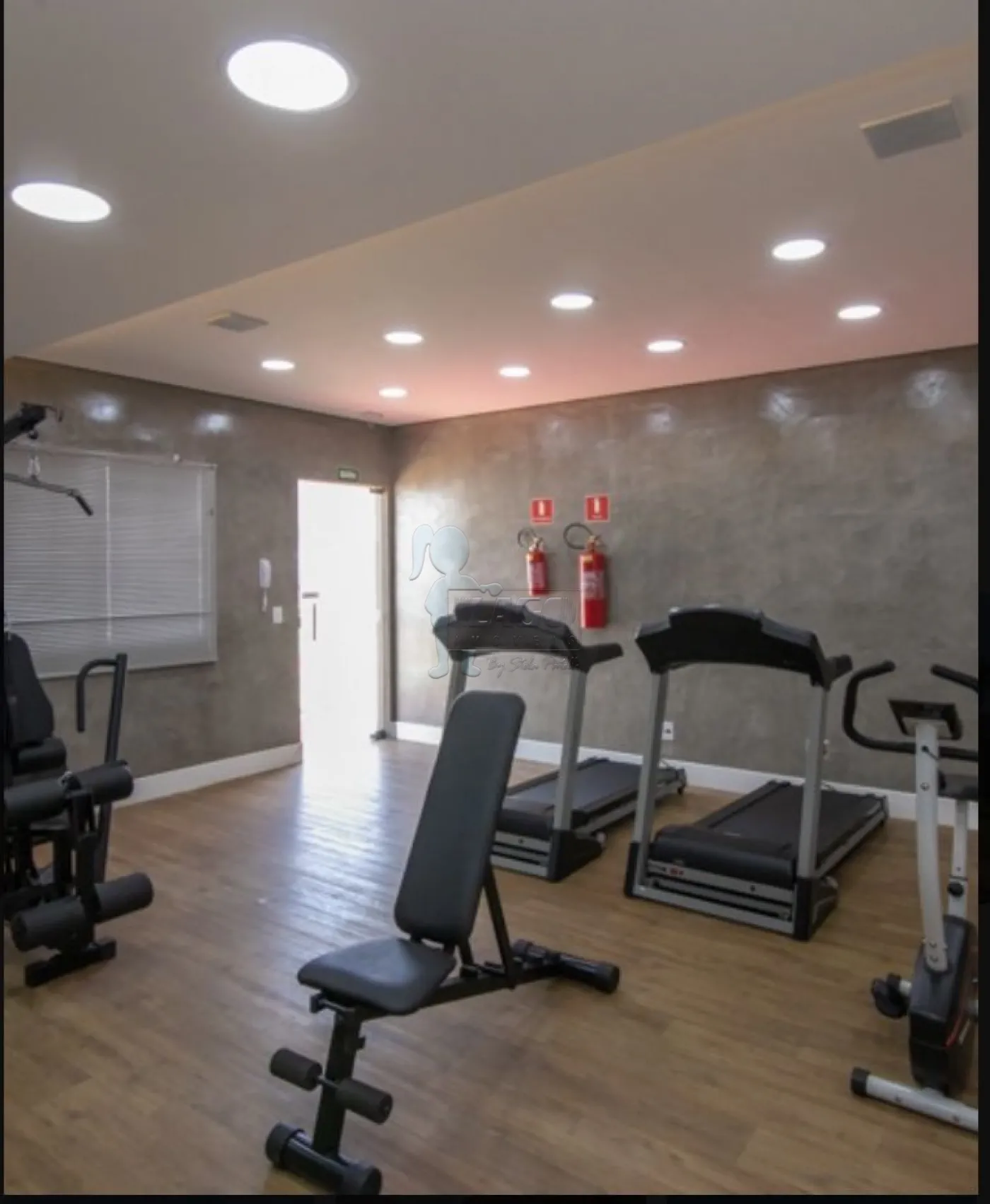 Alugar Apartamento / Padr&atilde;o em Ribeir&atilde;o Preto R$ 750,00 - Foto 2