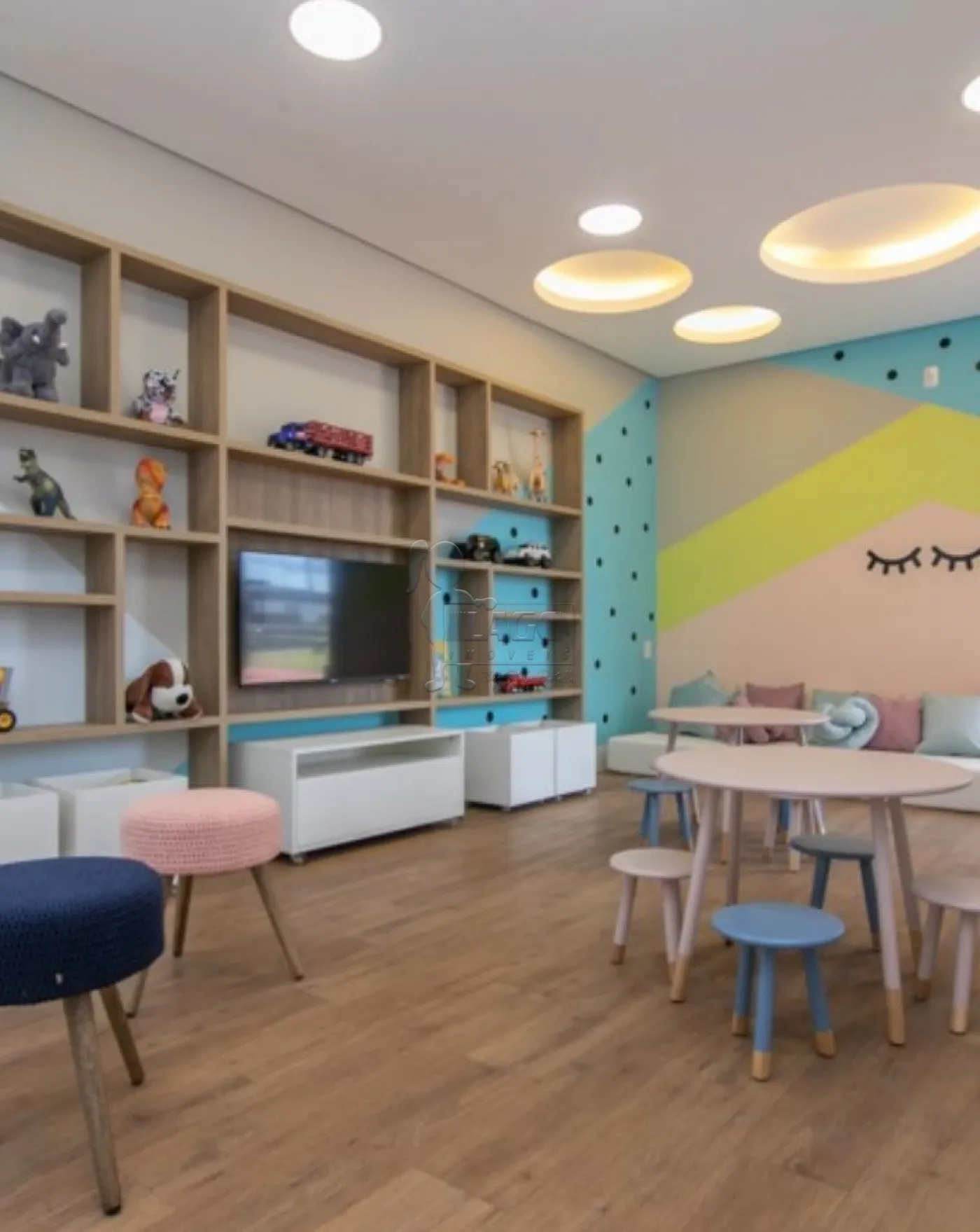 Alugar Apartamento / Padr&atilde;o em Ribeir&atilde;o Preto R$ 750,00 - Foto 3